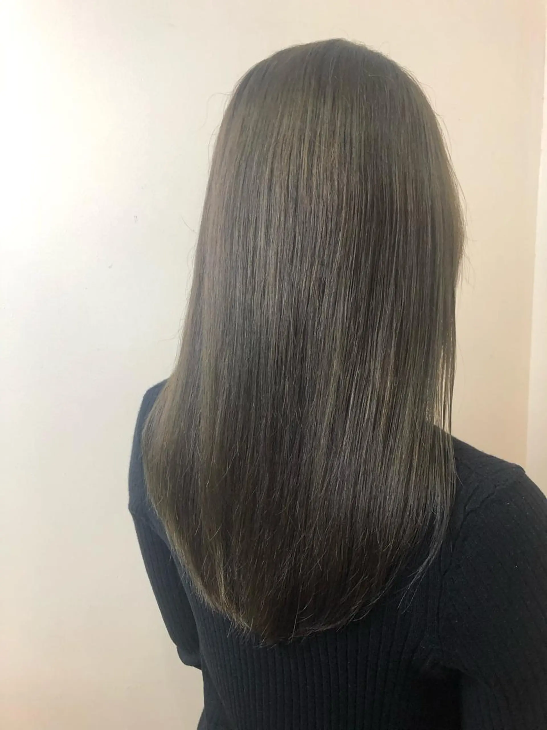 ロング カラー 長瀬 燎哉のヘアスタイル