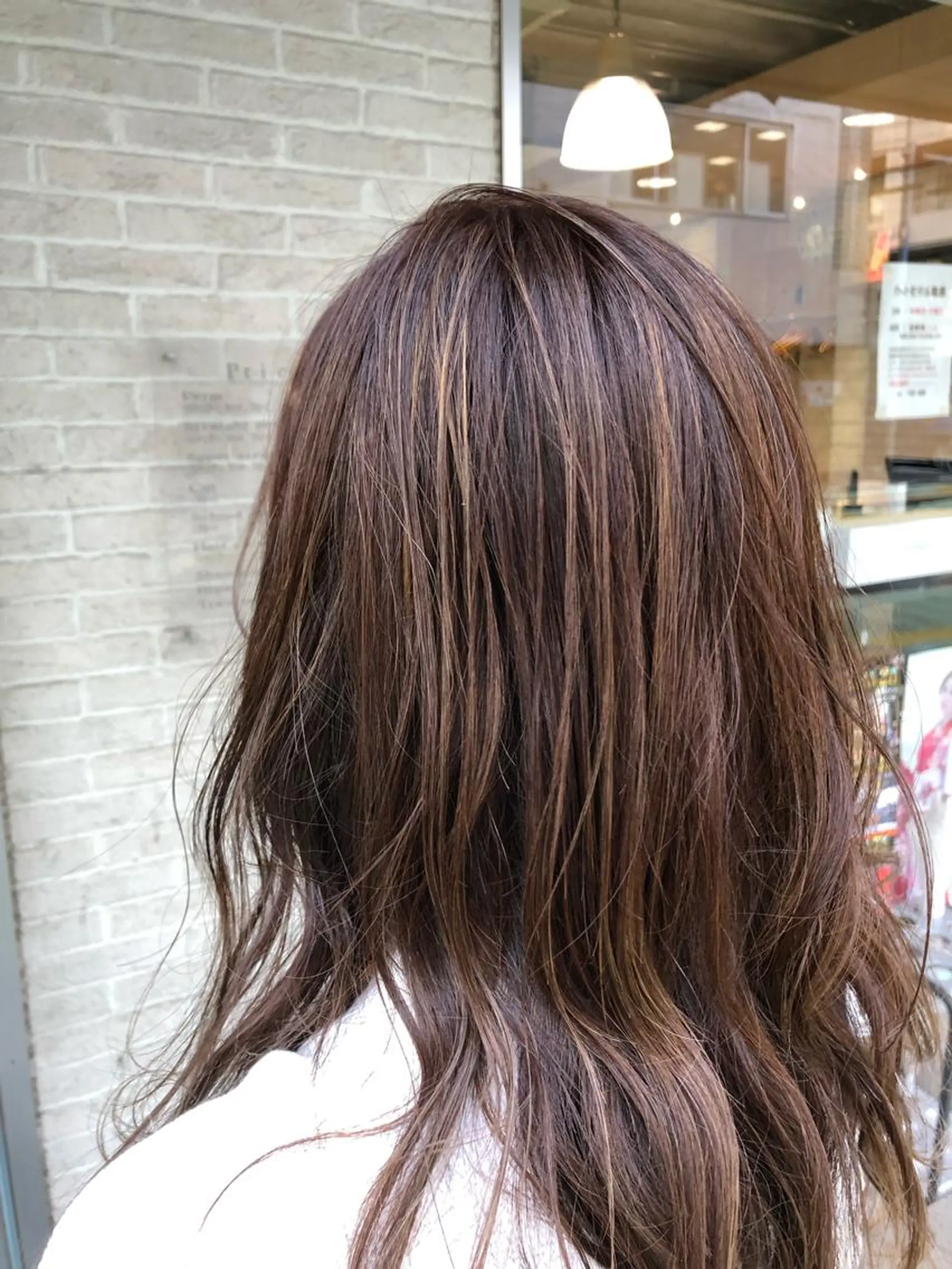 セミロング ハイライト 西山 恵太郎のヘアスタイル
