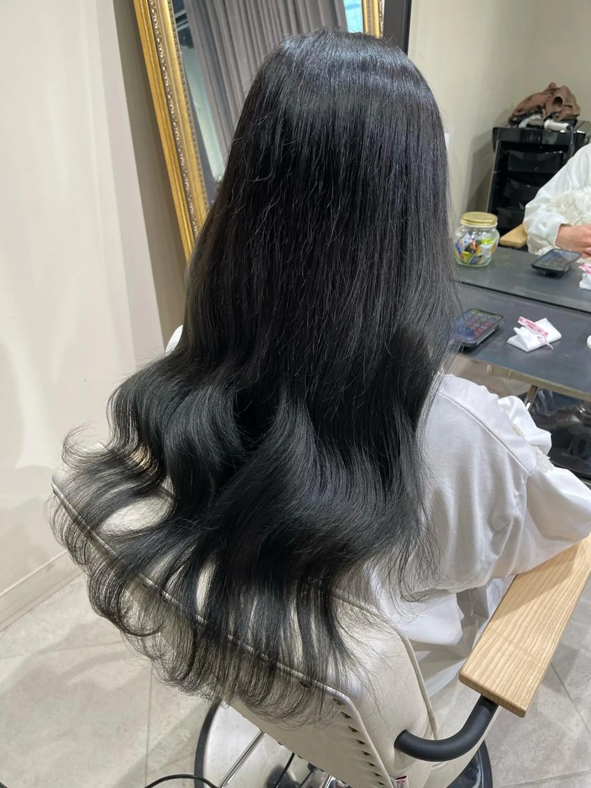 ロング シールエクステ くびれヘア エクステ 顔まわりレイヤー 顔周りカット ブリーチ/ハイトーン ベージュ/daikiのヘアスタイル