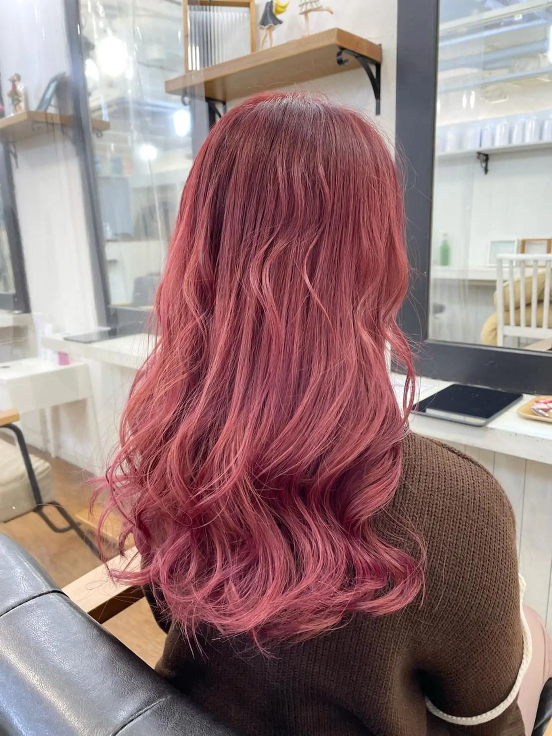 ロング 青木 優歩のヘアスタイル