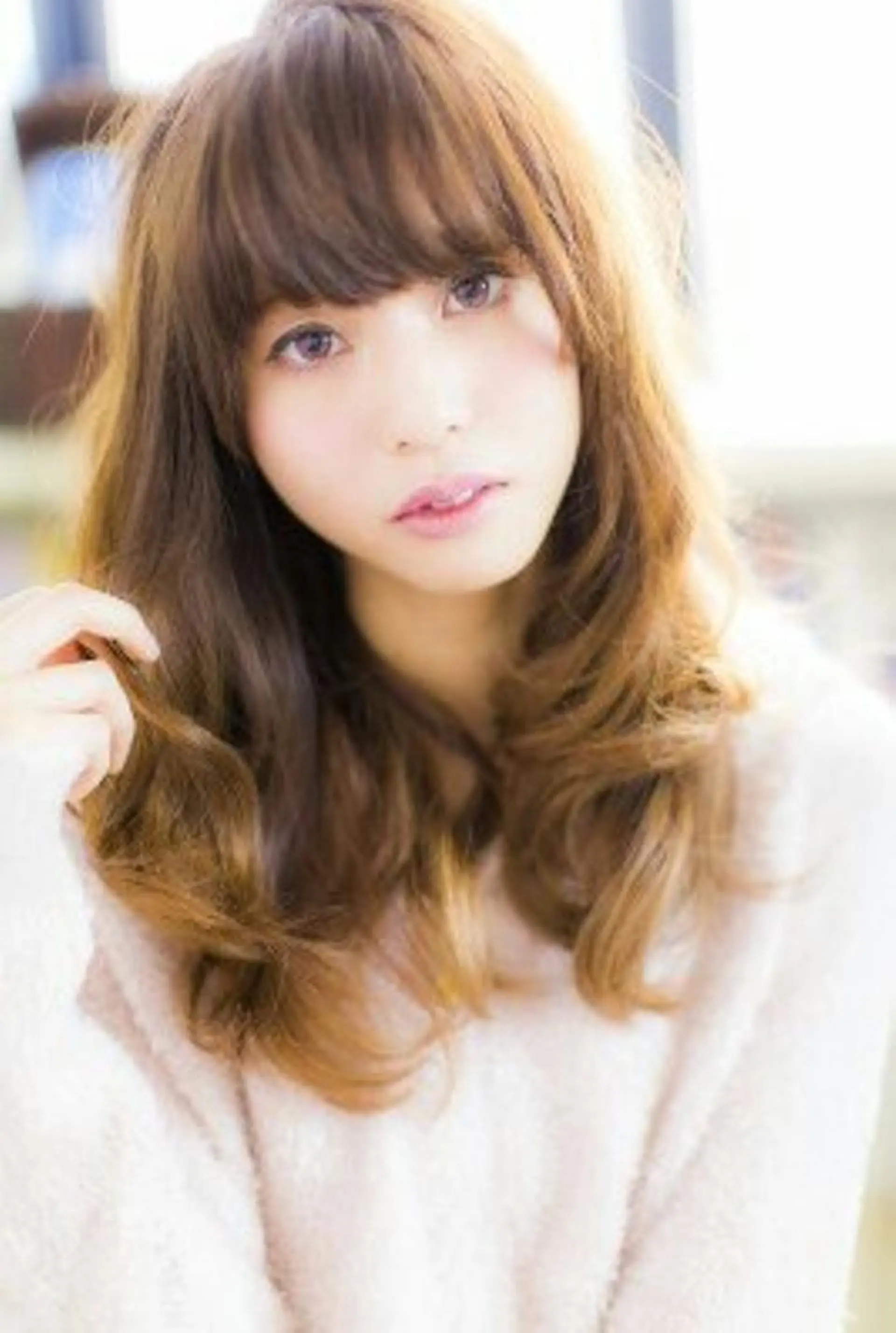 ミディアム セミロング ロング カラー パーマ ミディアムパーマ セミロングパーマ アッシュ 透明感カラー ロング Lumderica(ラムデリカ)所属・ラムデリカ YUKAのヘアスタイル