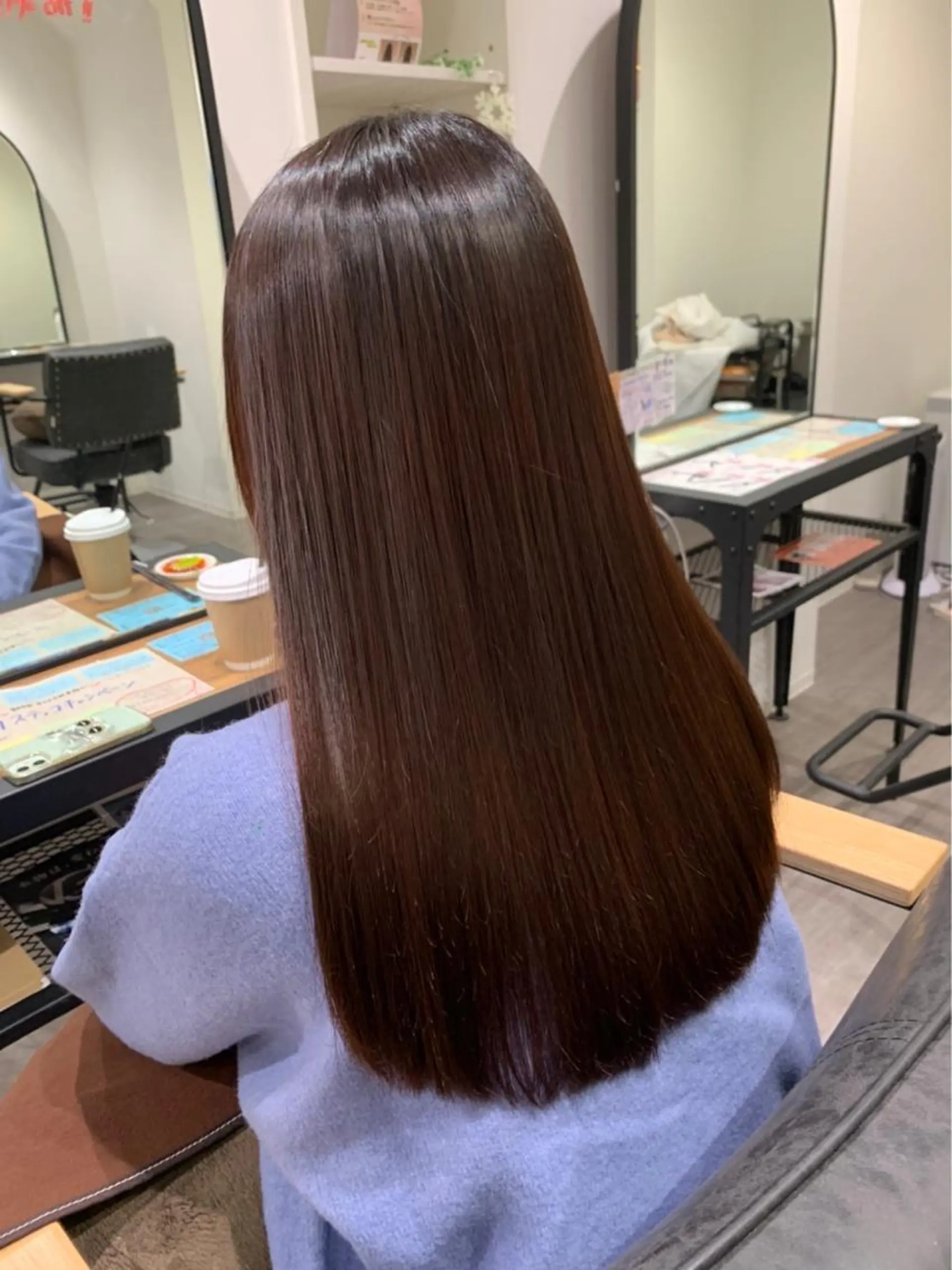 ロング ケアカラー 片平 帆香のヘアスタイル