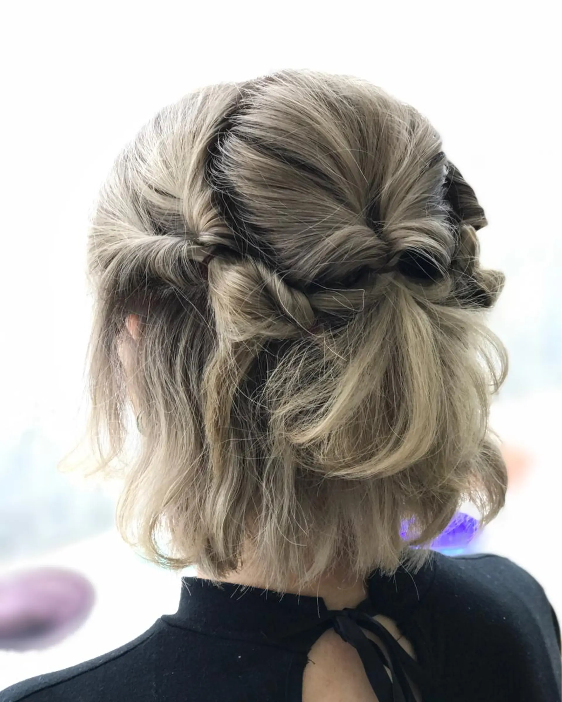 ミディアム ヘアアレンジ 佐山 聖玲奈のヘアスタイル