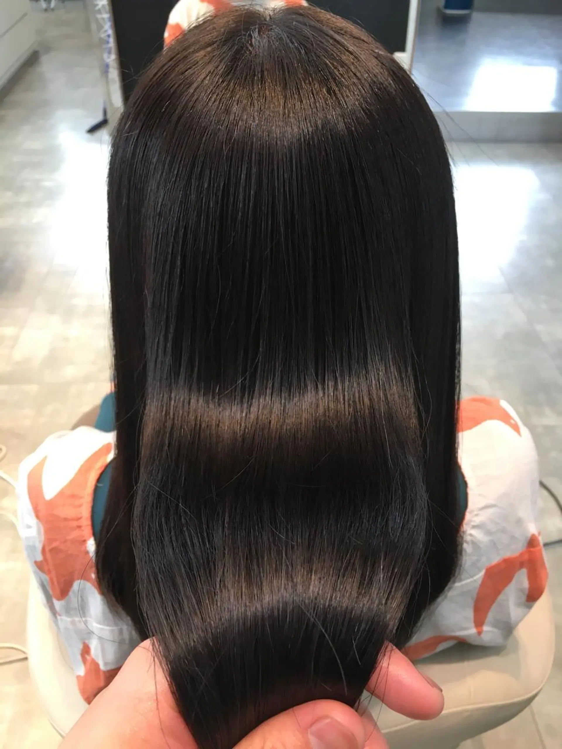 ロング トリートメント 🍀ケアブリーチ カラー🍀坂井のヘアスタイル