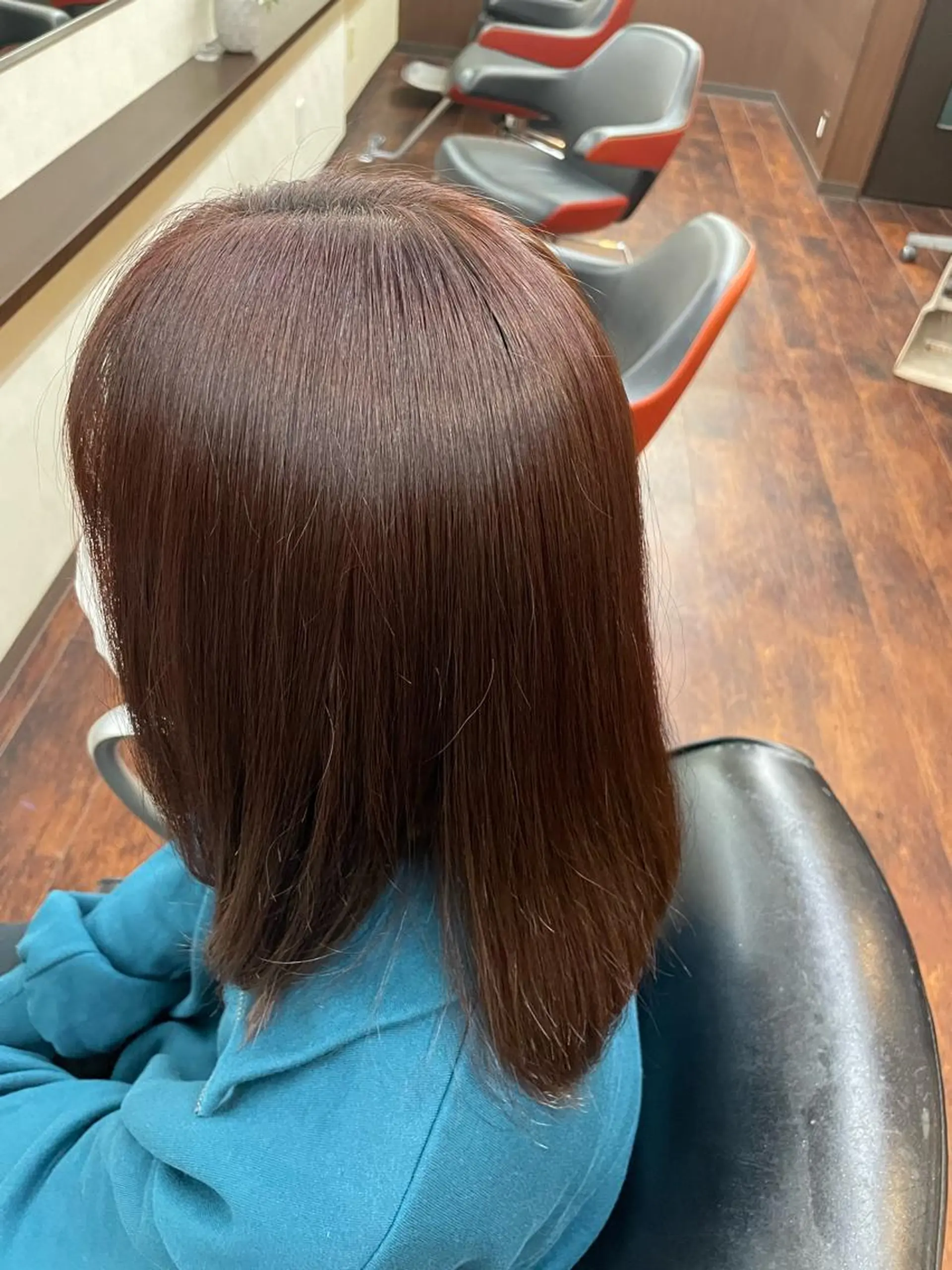 カラー 鈴木 美佑のヘアスタイル