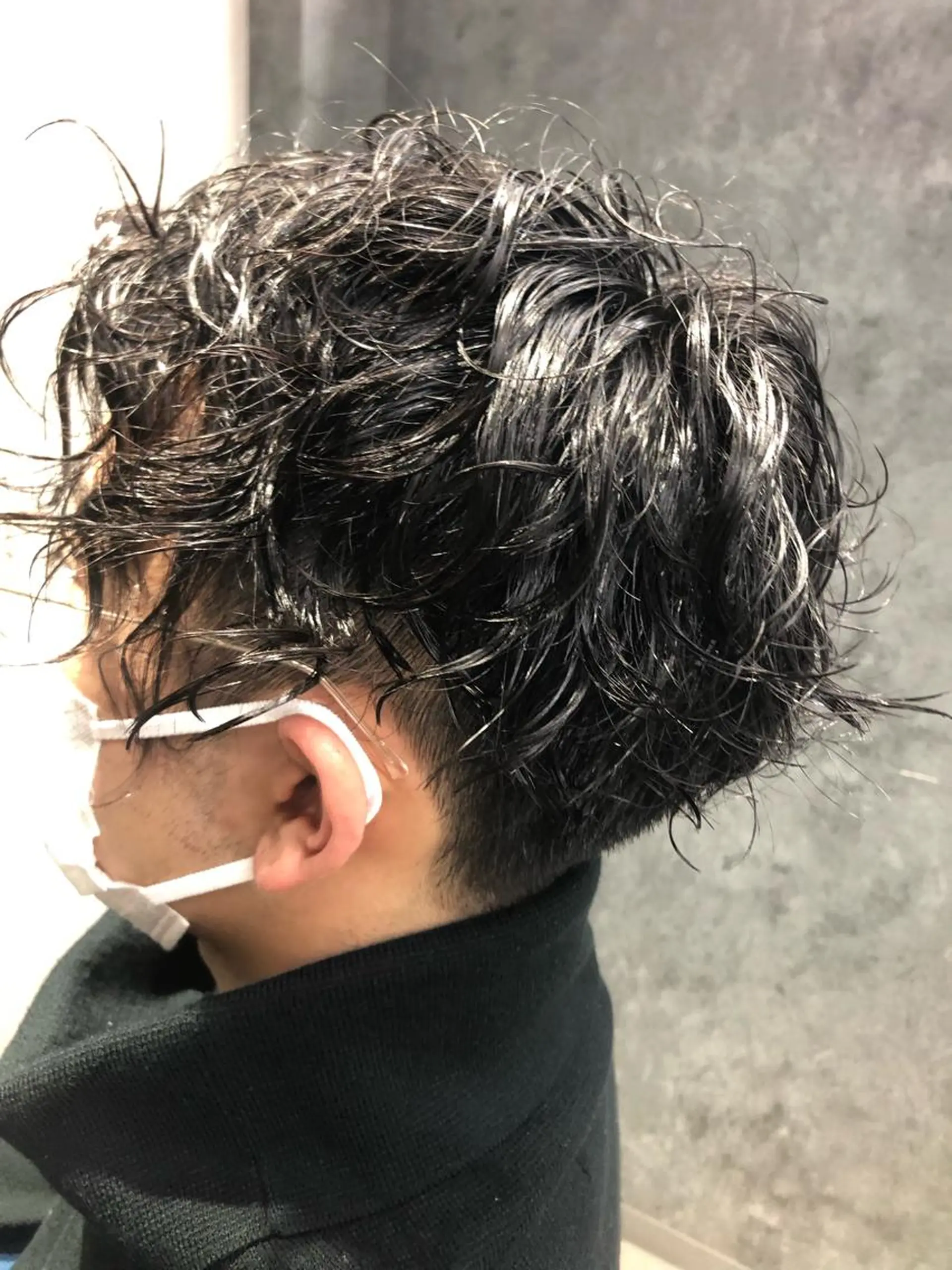 パーマ メンズ センターパート メンズパーマ ツーブロック スパイラルパーマ カット パーマ トリートメント Noy所属・Noyヨシモト ヒロトのヘアスタイル