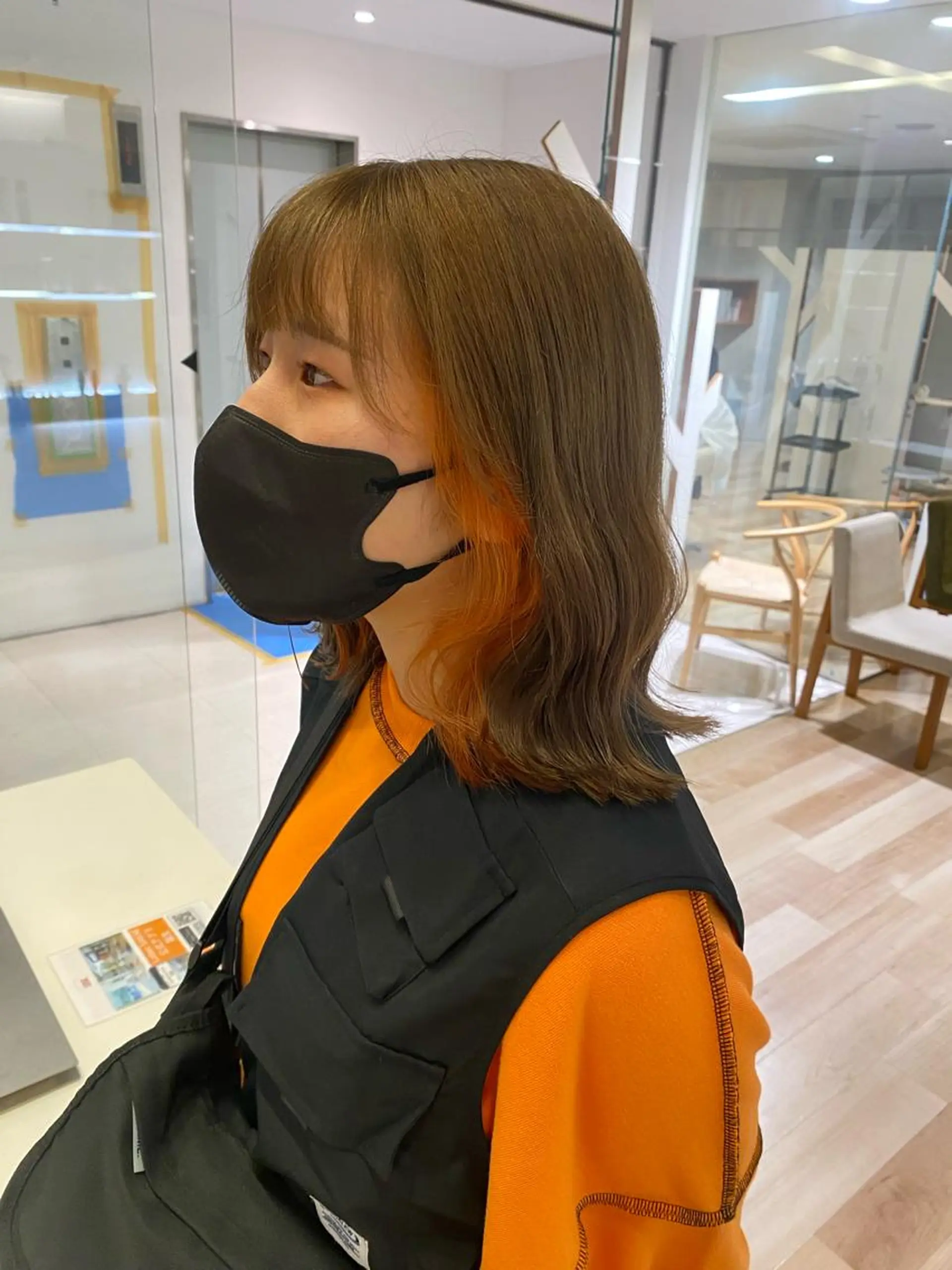 セミロング カラー ブリーチ インナーカラー オレンジ 松永 わかなのヘアスタイル