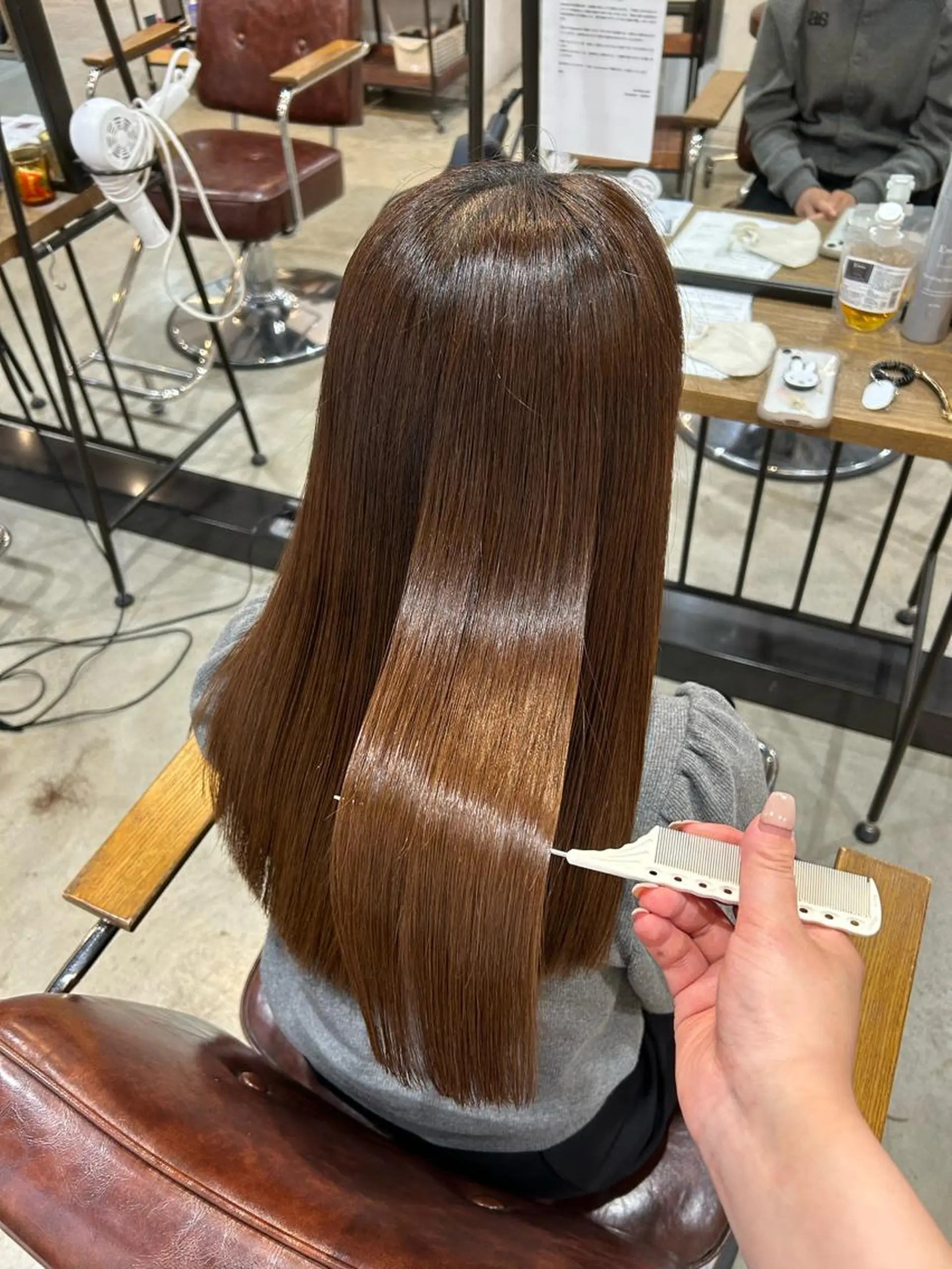 ロング トリートメント 透明感カラー/ 髪質改善✨️💞萌愛のヘアスタイル