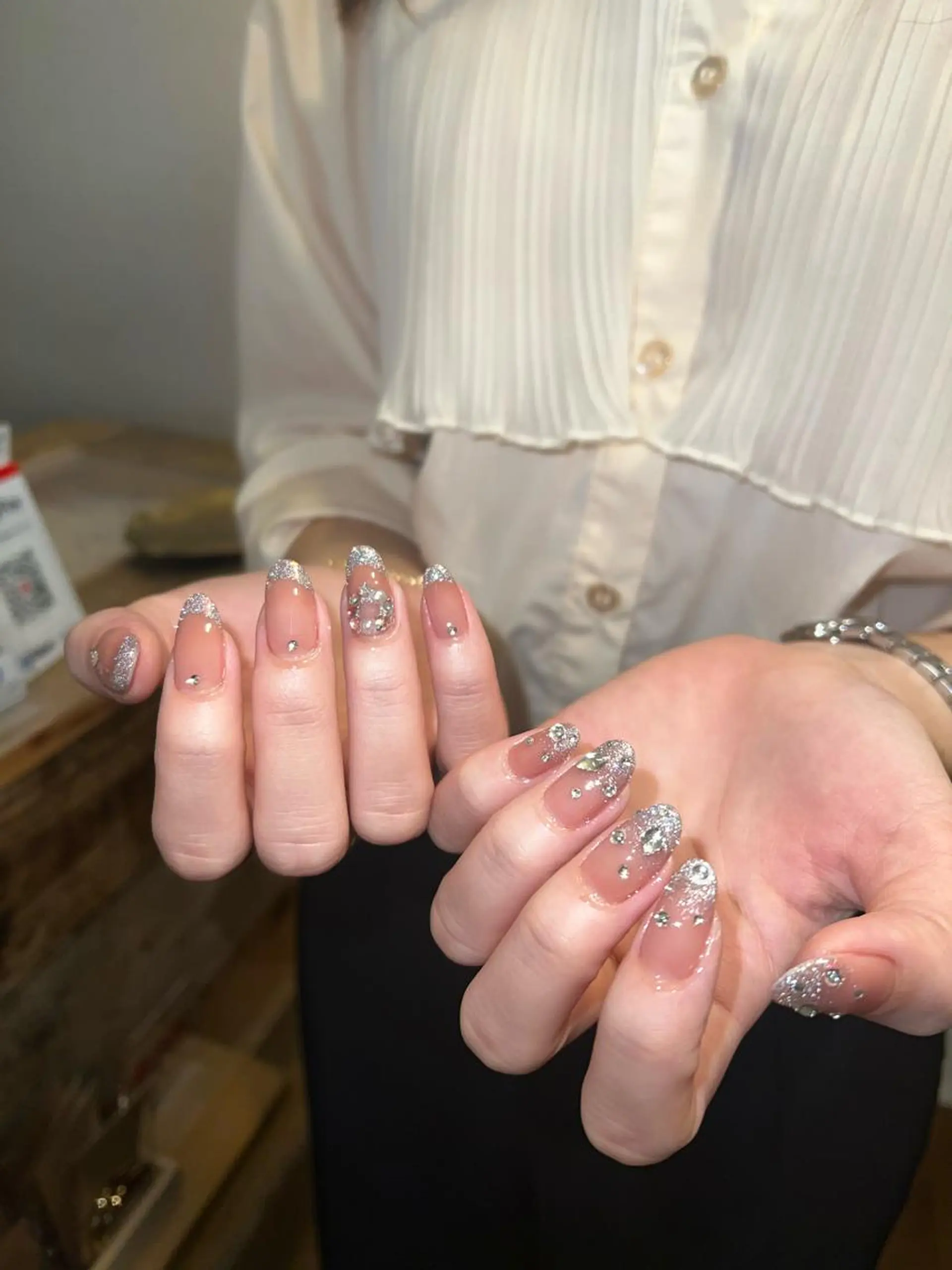 ネイル ハンドネイル フットネイル ハンドケア Nes.Nail所属・Miyagi Asamiのネイルデザイン