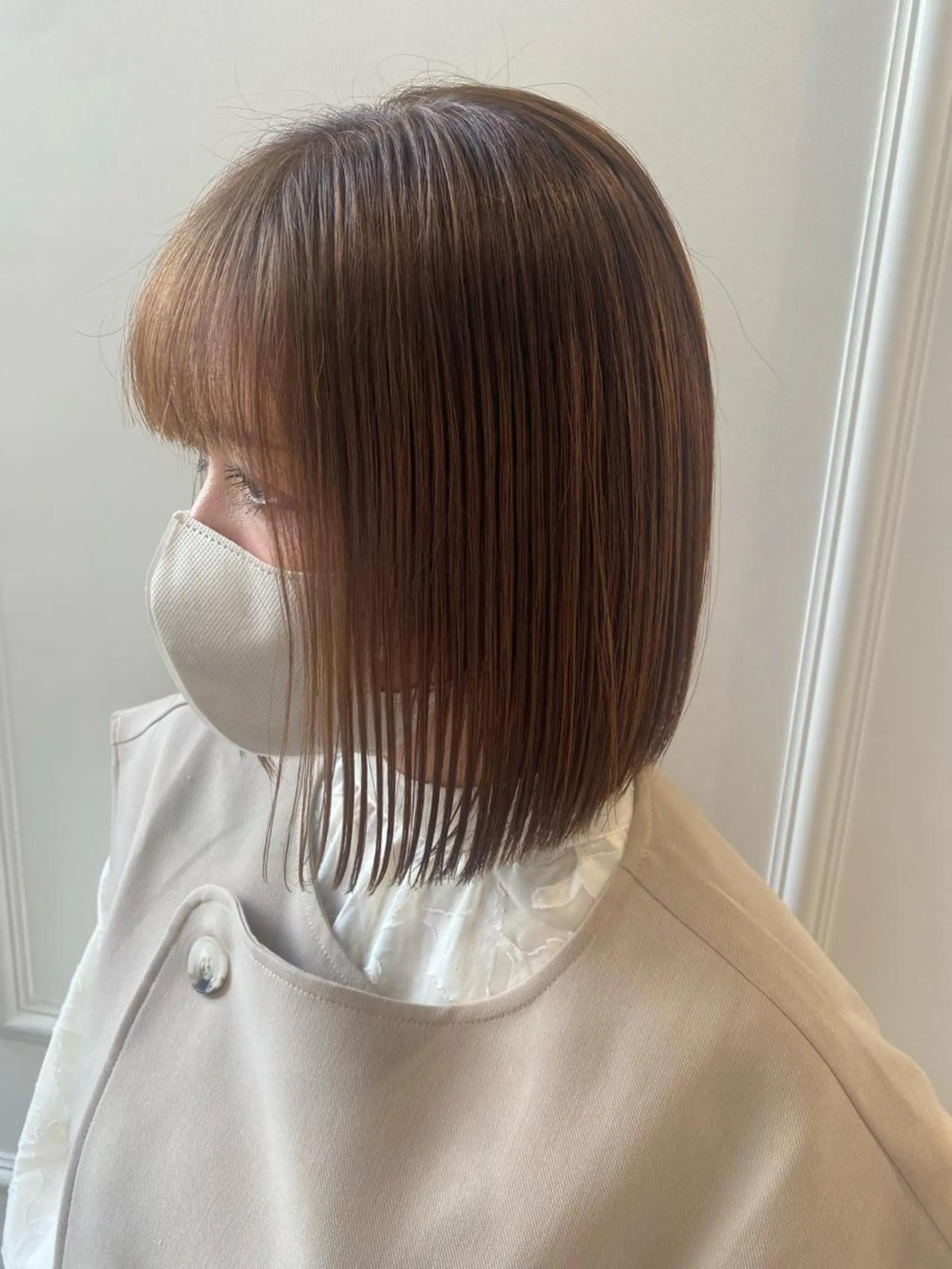 ミディアム カラー カット ヘアカラー ベージュ/インナー カラー🤍Rieのヘアスタイル