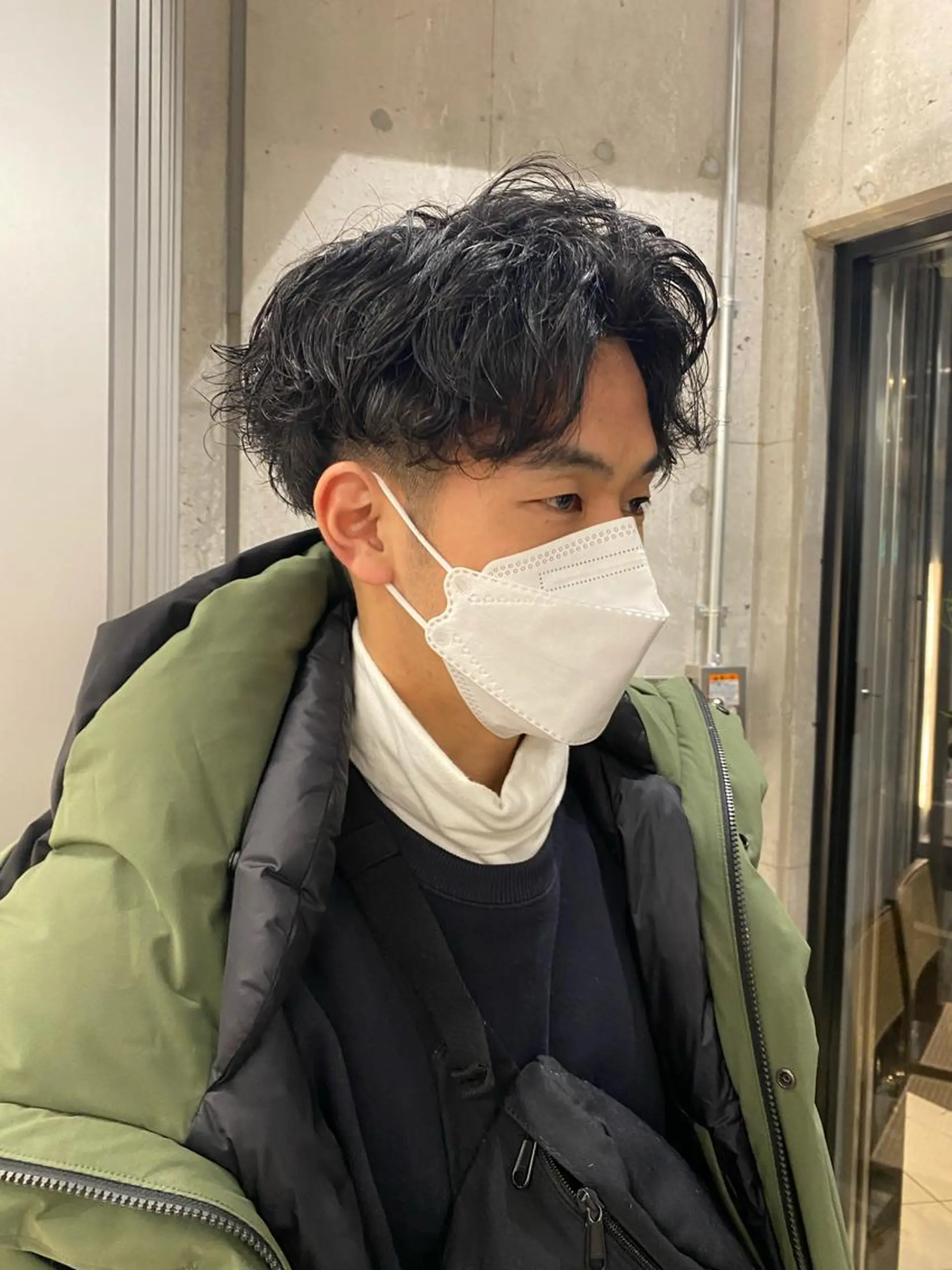 パーマ メンズ 鈴木 真司のヘアスタイル