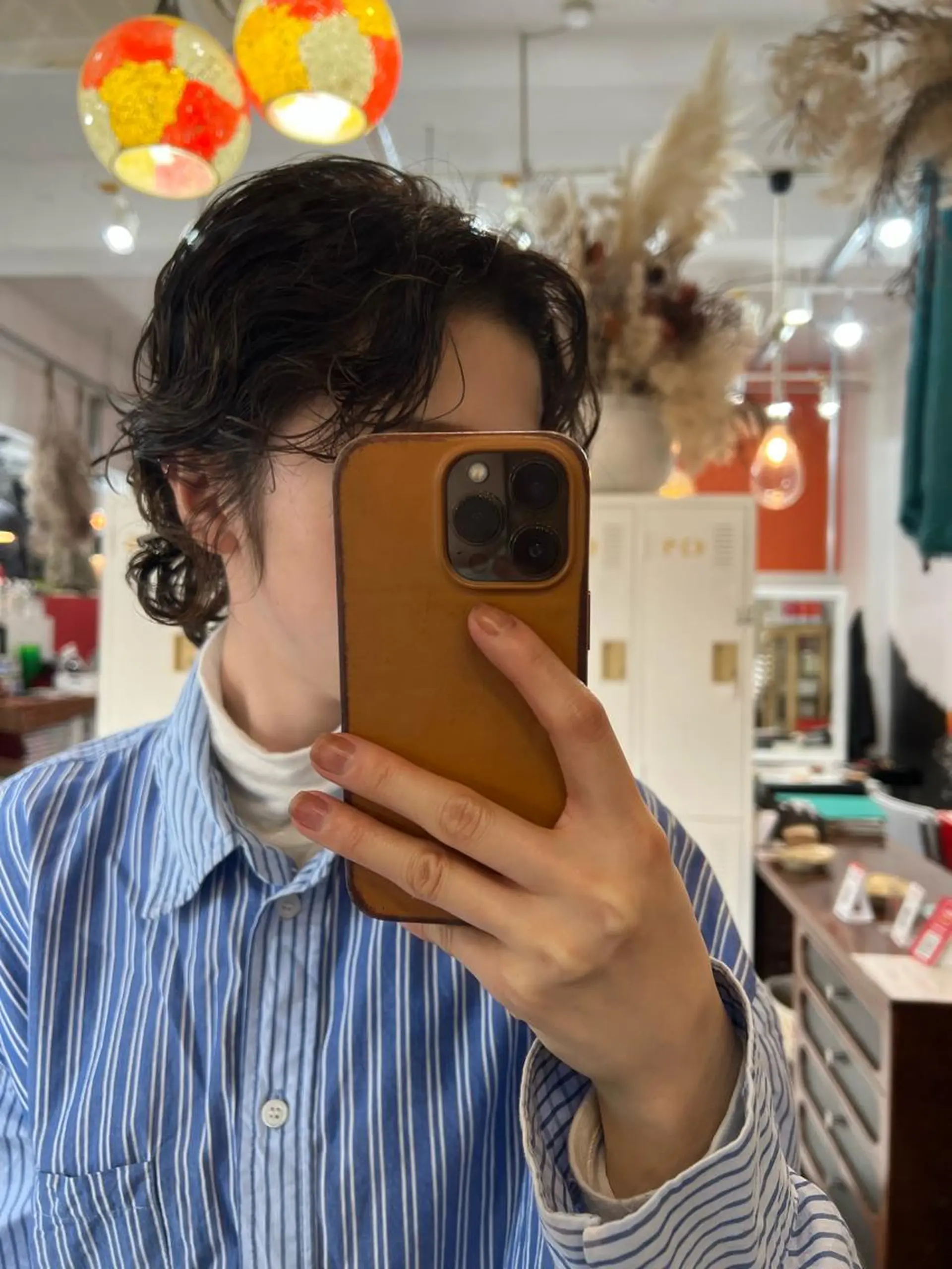 ショート パーマ LOMARLIE JURIAのヘアスタイル