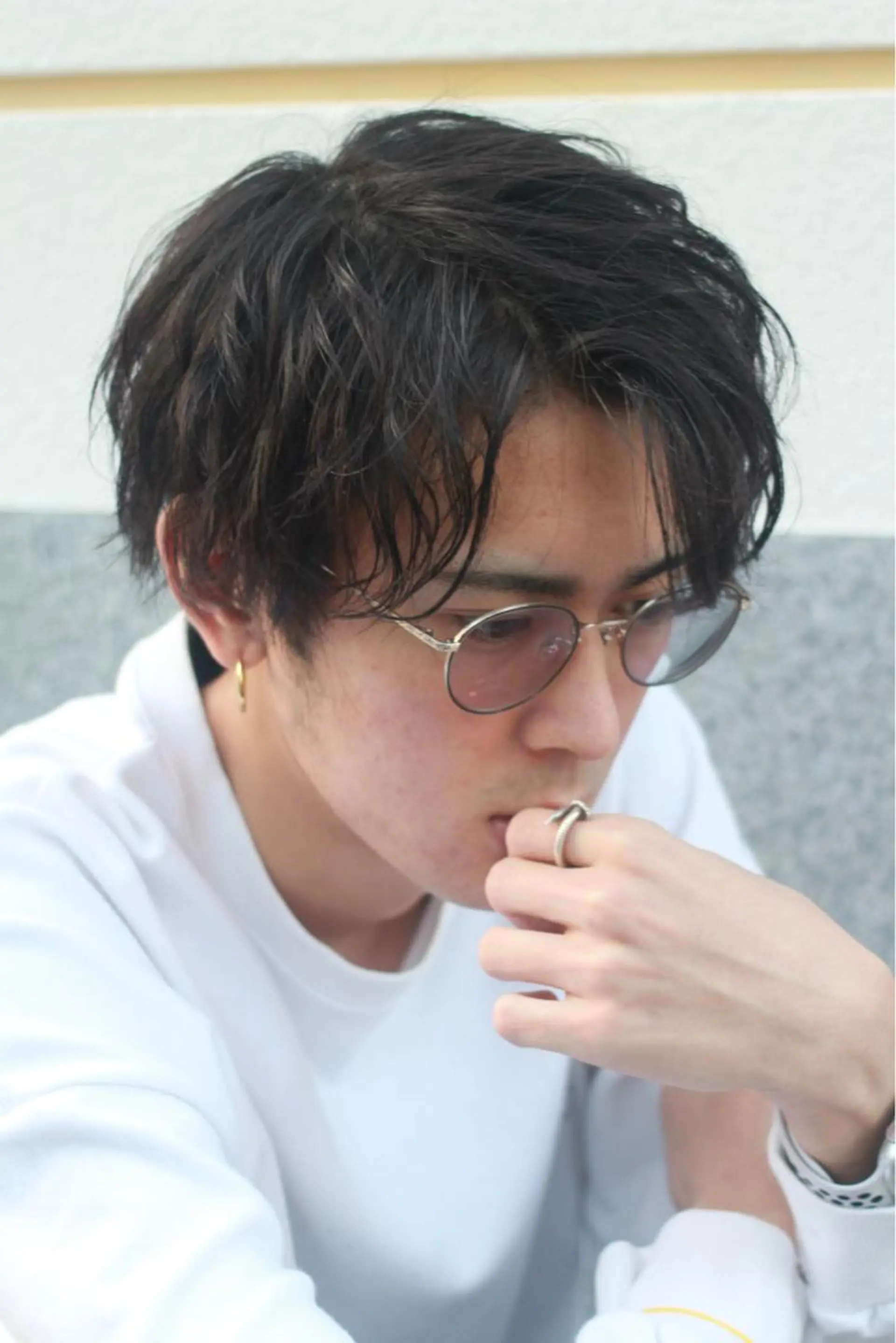 ショート パーマ メンズ マッシュ メンズパーマ スパイラルパーマ 曲がる縮毛矯正 髪質改善/西尾 幸樹のヘアスタイル