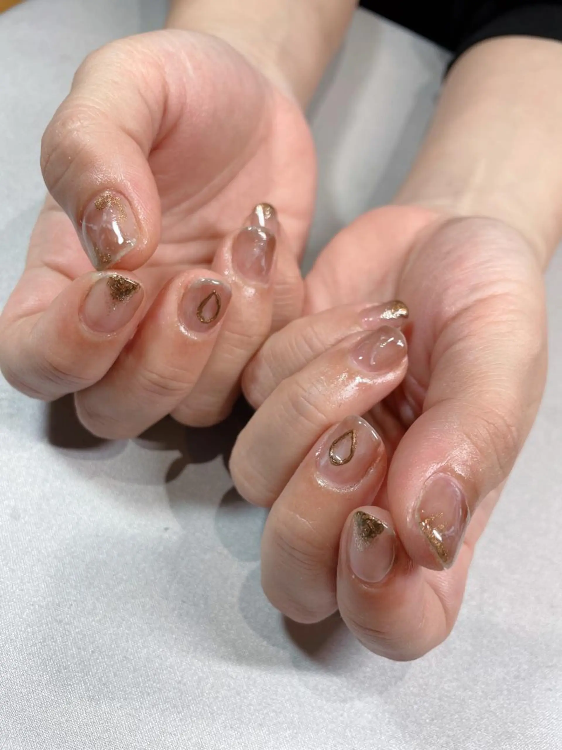 ネイル iiloo aromaworksのネイルデザイン