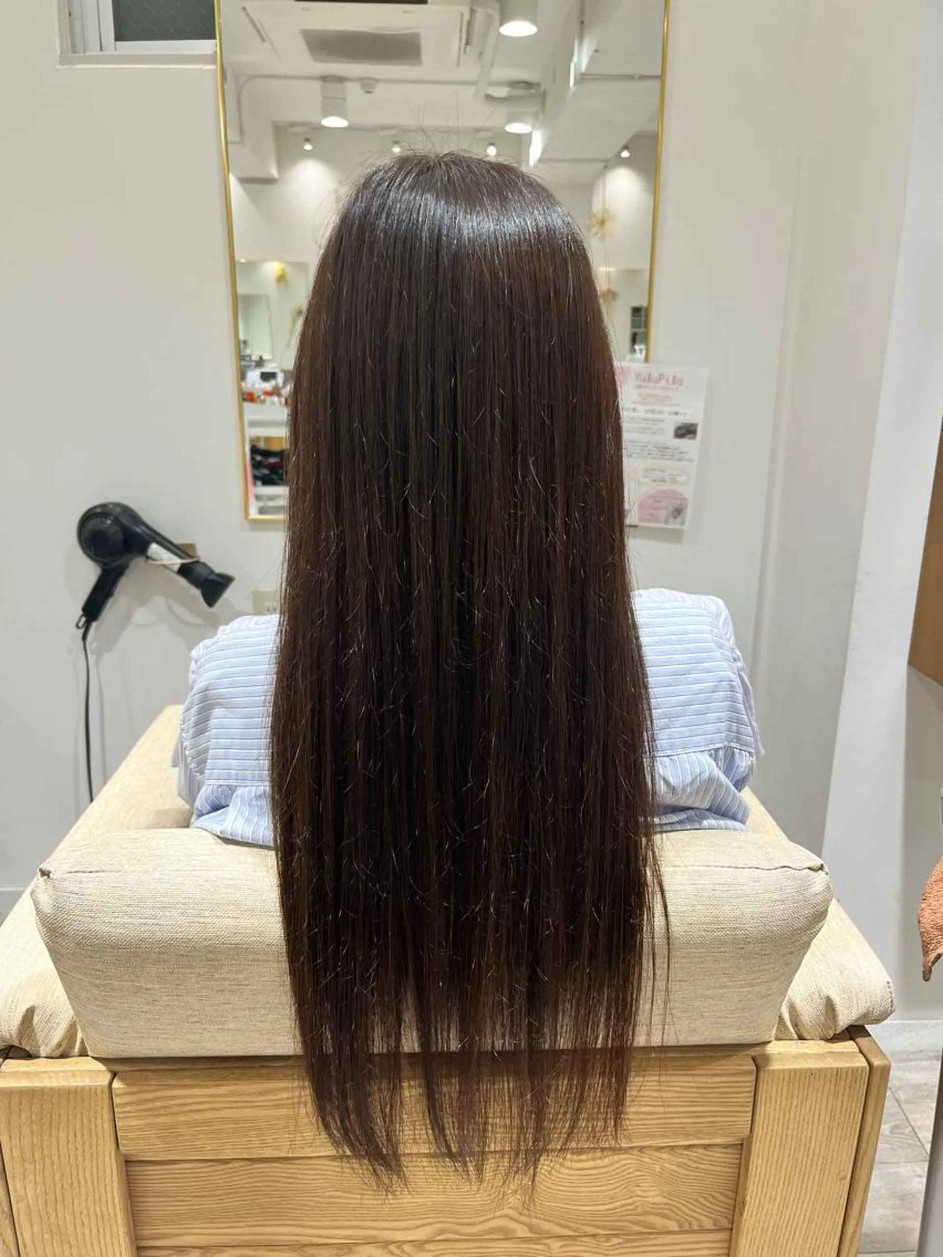 カラー ブラウンカラー ナチュラルブラウン 西川 明李のヘアスタイル