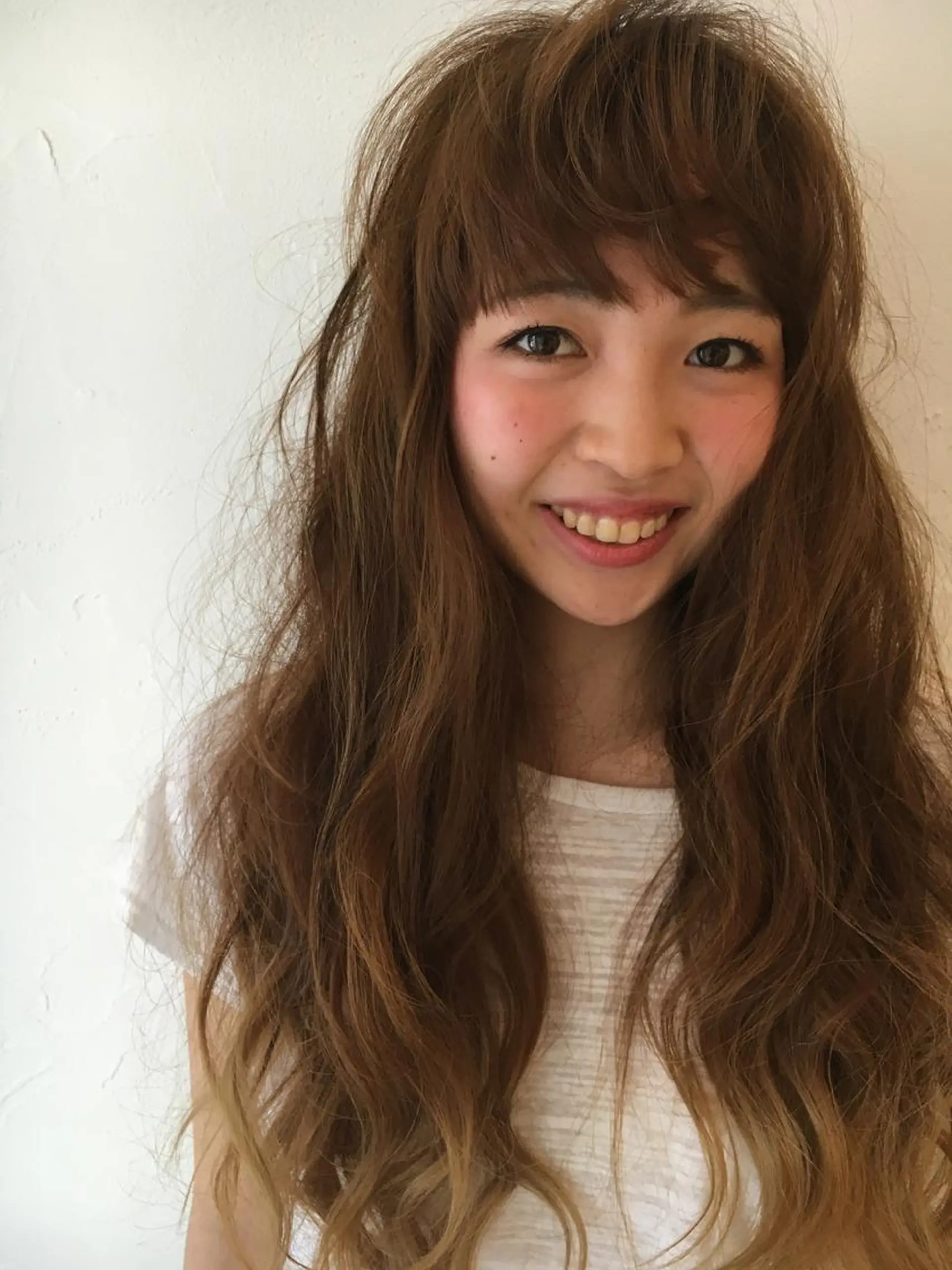 ロング カラー ベージュカラー ブラウンカラー ブラウンベージュ tocca八王子 AYAKAのヘアスタイル