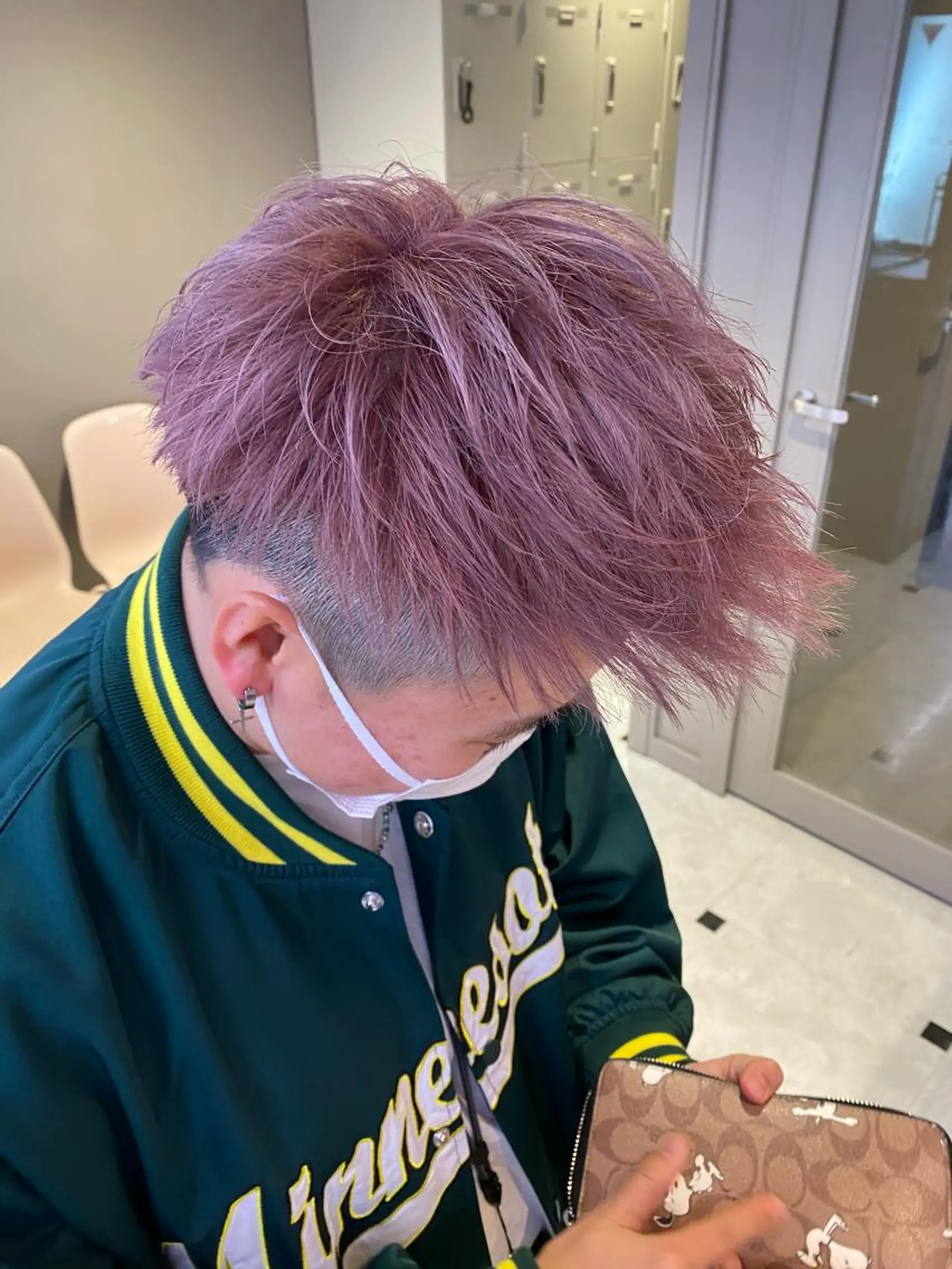 カラー メンズ ヘアカラー トリートメント ヘッドスパ ヘアセット ダブルカラー 韓国レイヤーKYONのヘアスタイル