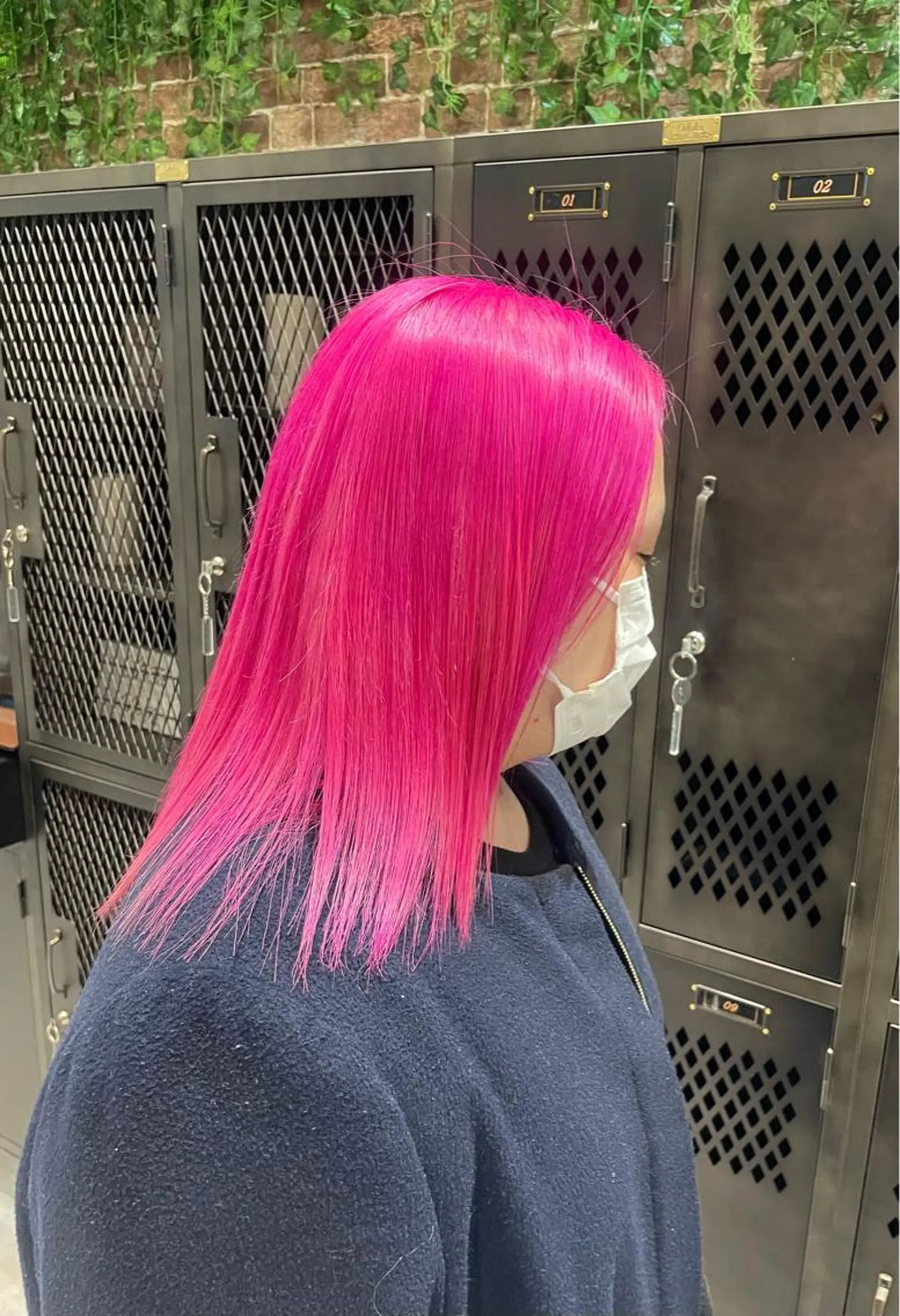 ミディアム ミディアムパーマ ボブ デート ハイライト 髪質改善 ヘアカラー トリートメント 【20代ダメージ毛に 髪質改善】のヘアスタイル