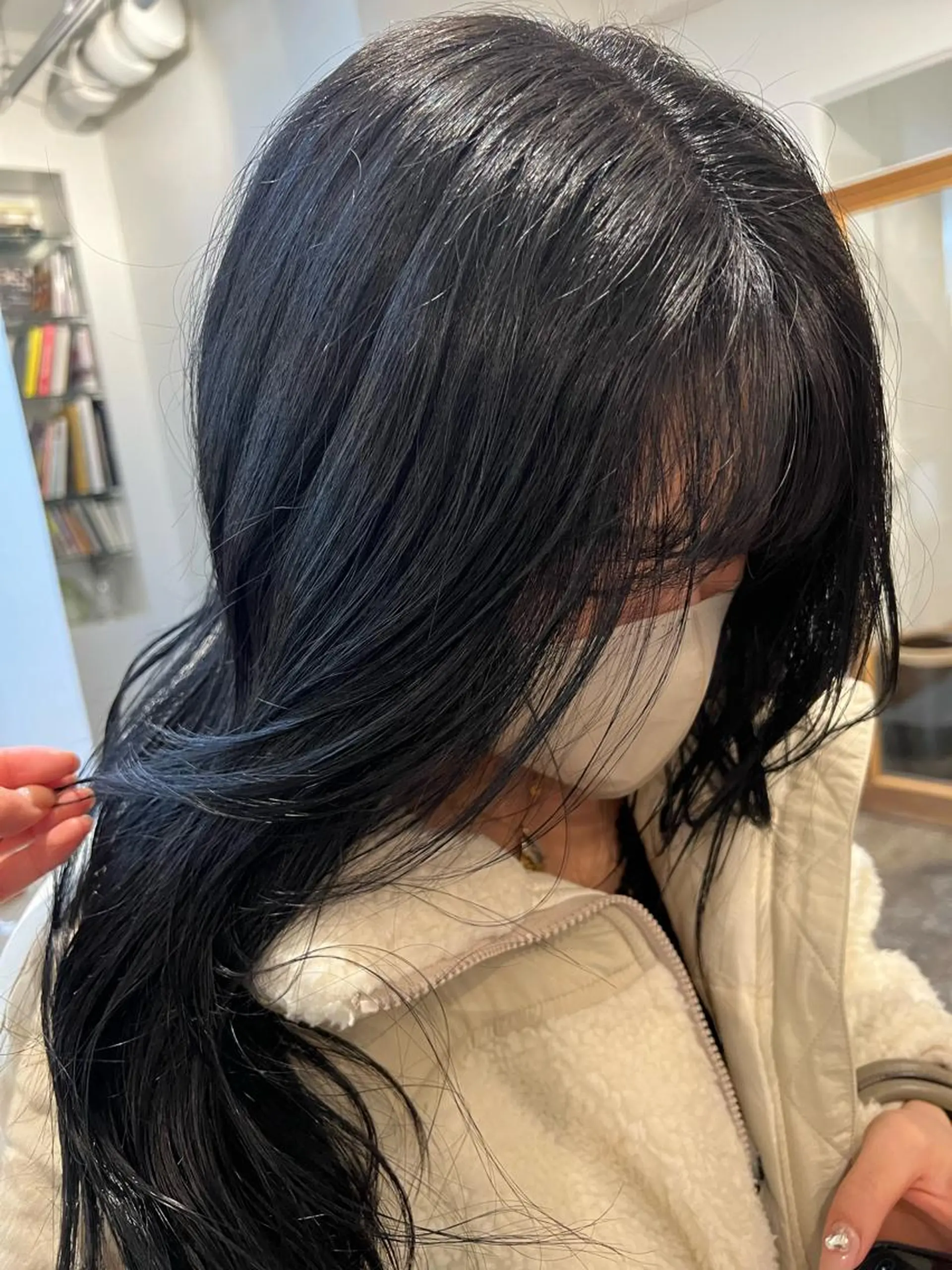 セミロング トリートメント KOCHAB本山所属・三谷 はるなのヘアスタイル