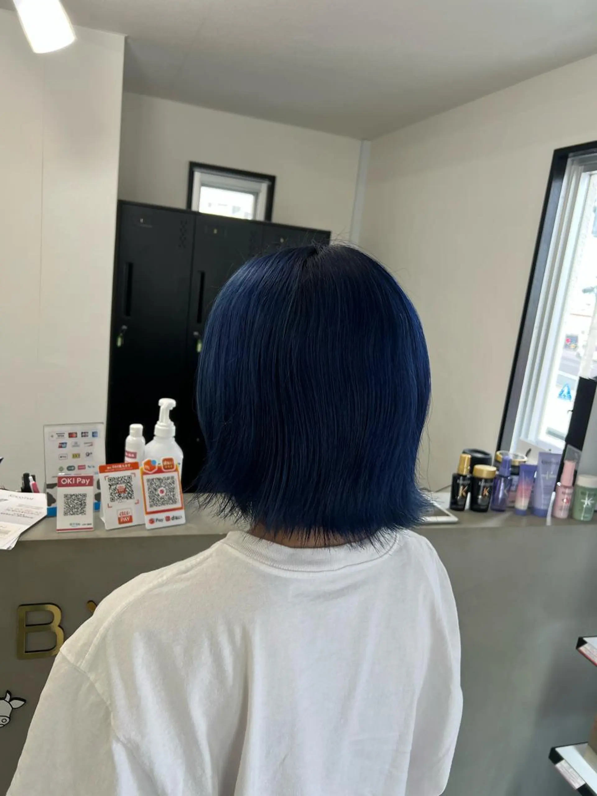 ショート カラー ブルーカラー LOBY所属・LOBY トモヤのヘアスタイル