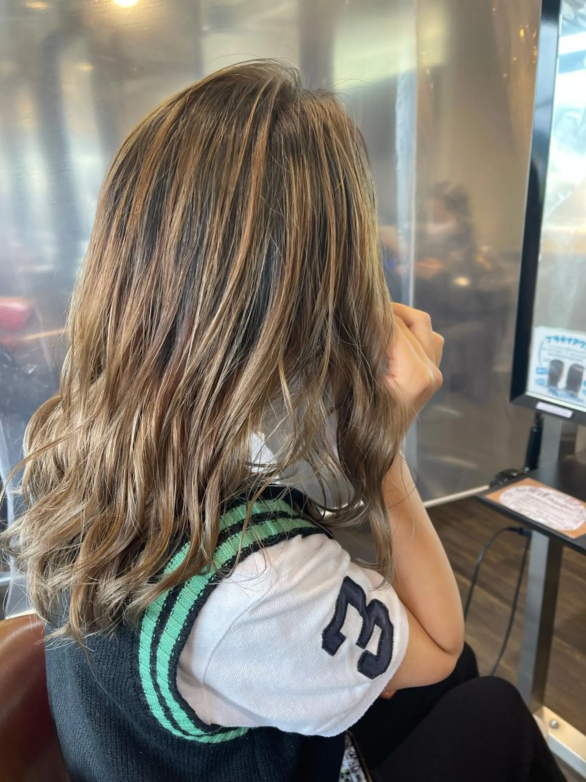 セミロング カラー バレイヤージュ レイヤーカット カット ヘアカラー メンズスタイル /メンズパーマ/須藤のヘアスタイル