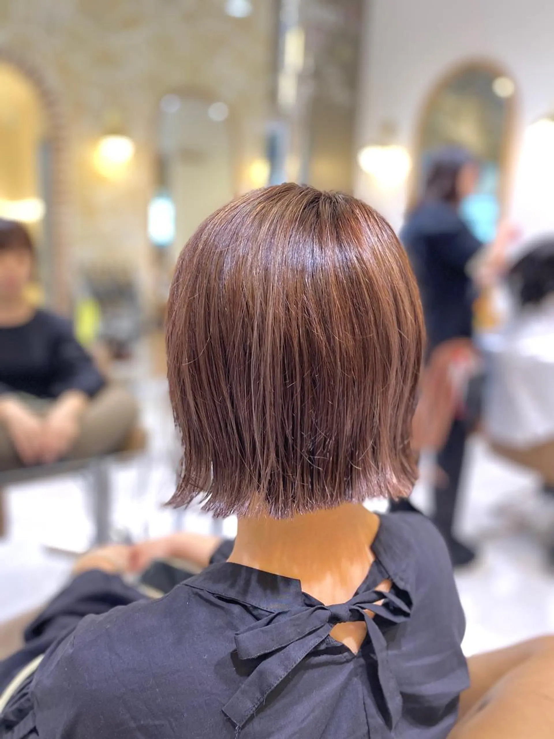ショート カラー ハイライトカラー ボブ ハイライト 坂井 茅聖のヘアスタイル