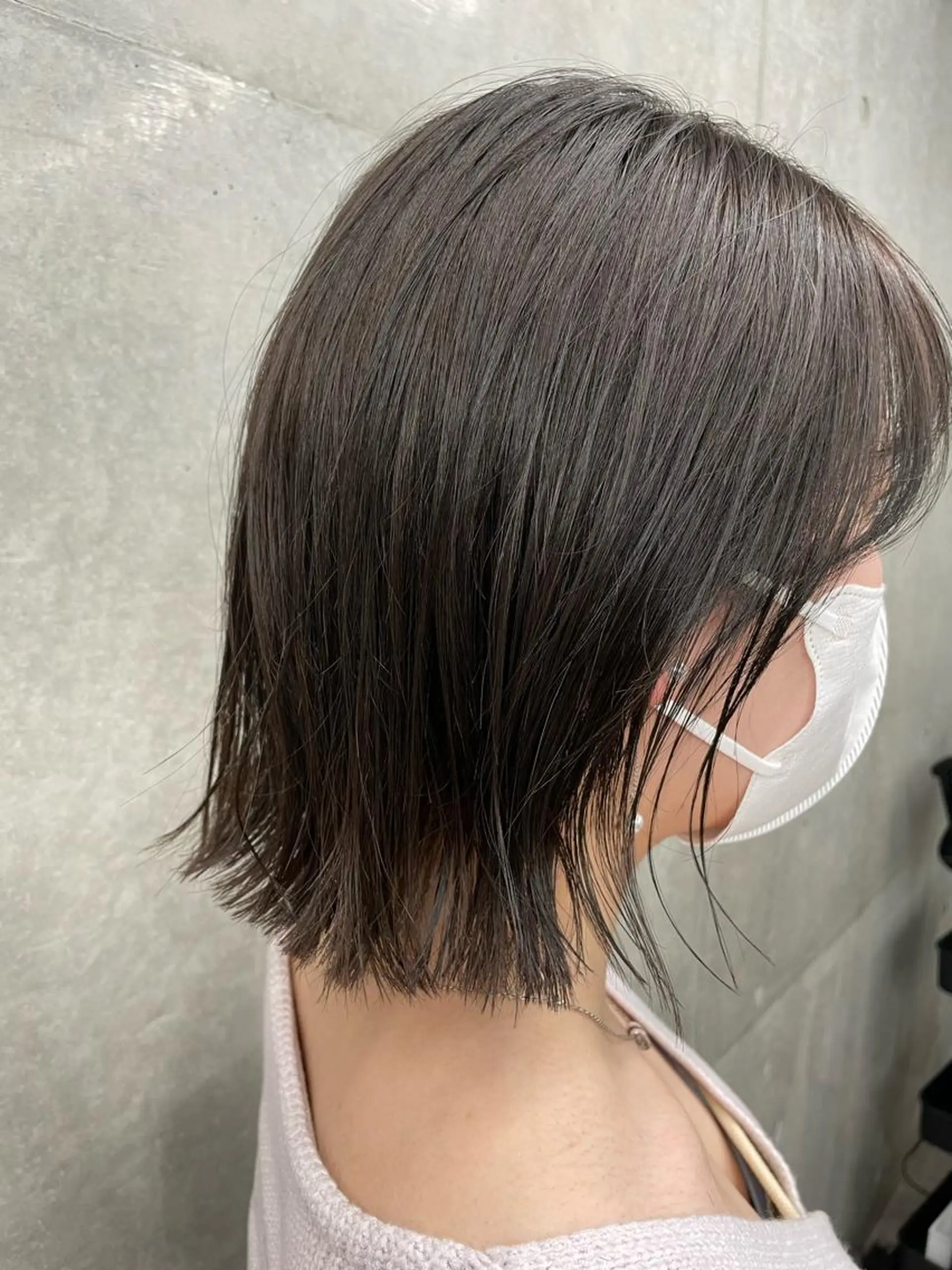 ショート アッシュ ボブ くびれヘア ハイライト レイヤーカット 透明感／髪質改善 遠藤良祈のヘアスタイル