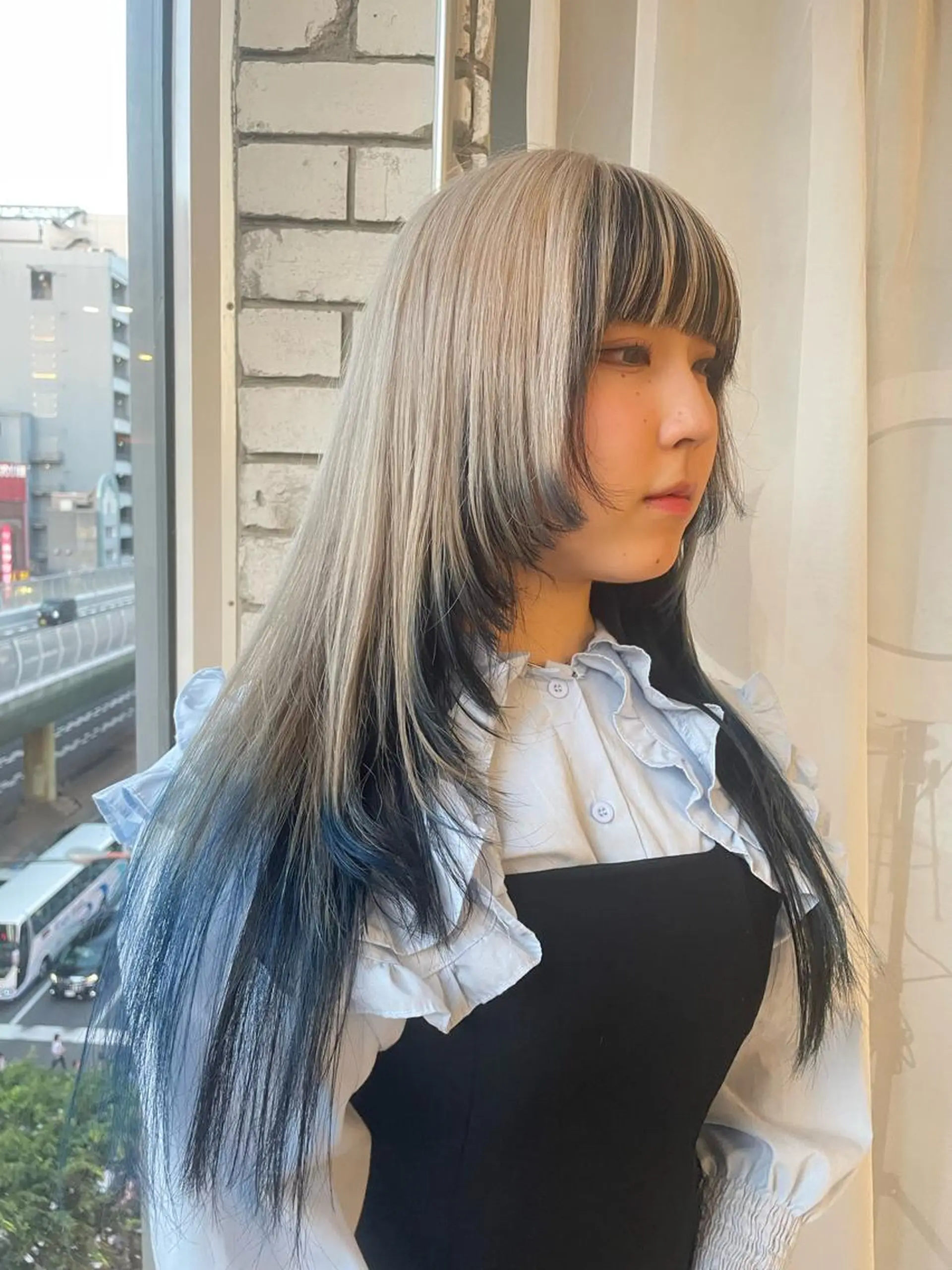 ロング カラー ヘアカラー 艶ハイトーン👑♡ NATSUKIのヘアスタイル