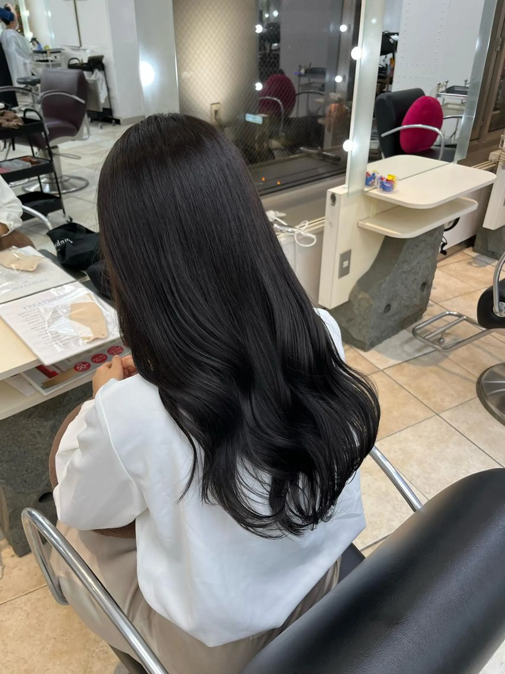 ロング MITSUKI🤍 モテ髪×韓国レイヤーのヘアスタイル
