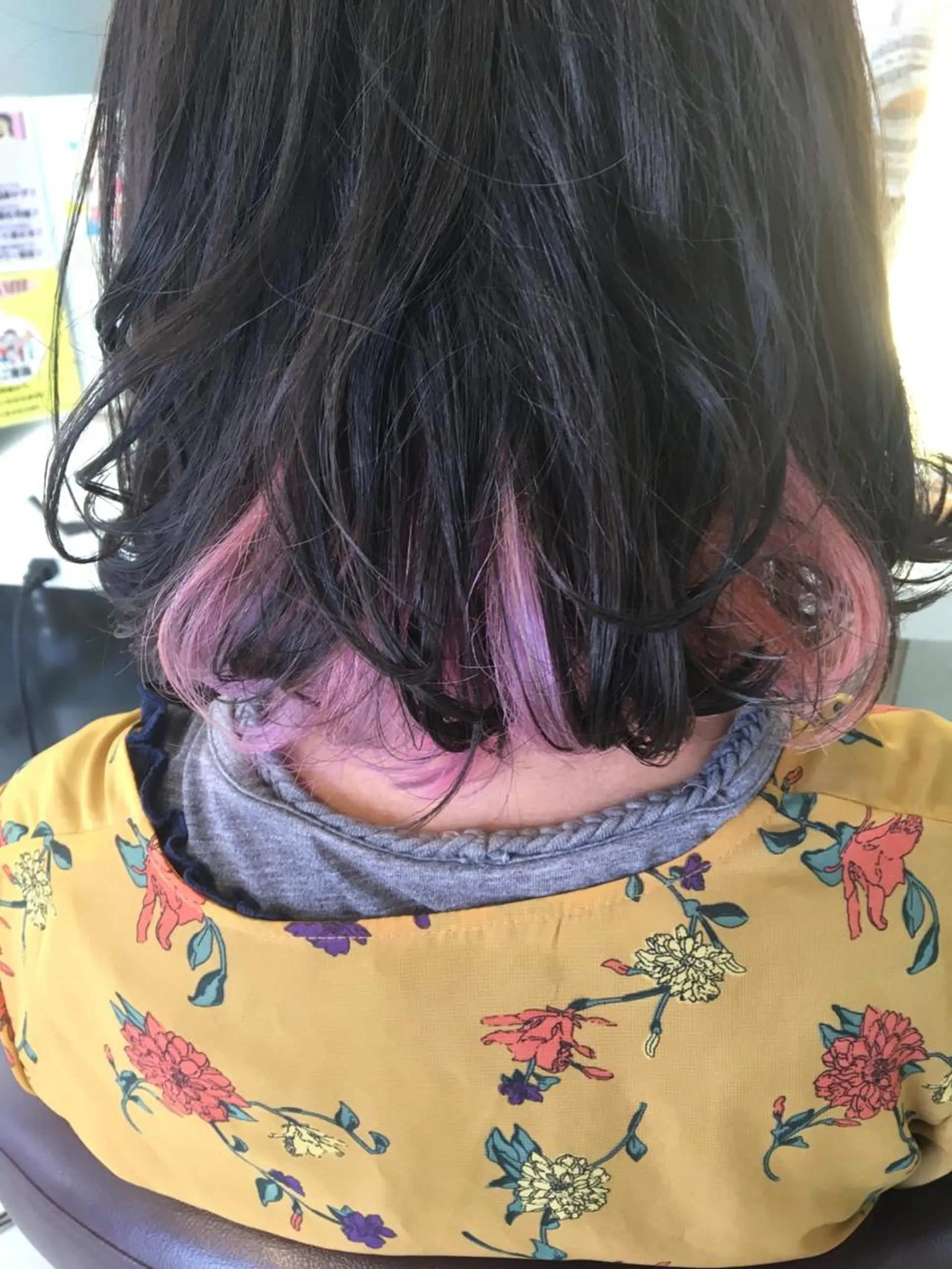 ミディアム カラー インナーカラー ラベンダーカラー ピンクカラー ヘアケア・頭皮ケア デザインカラー/中田のヘアスタイル