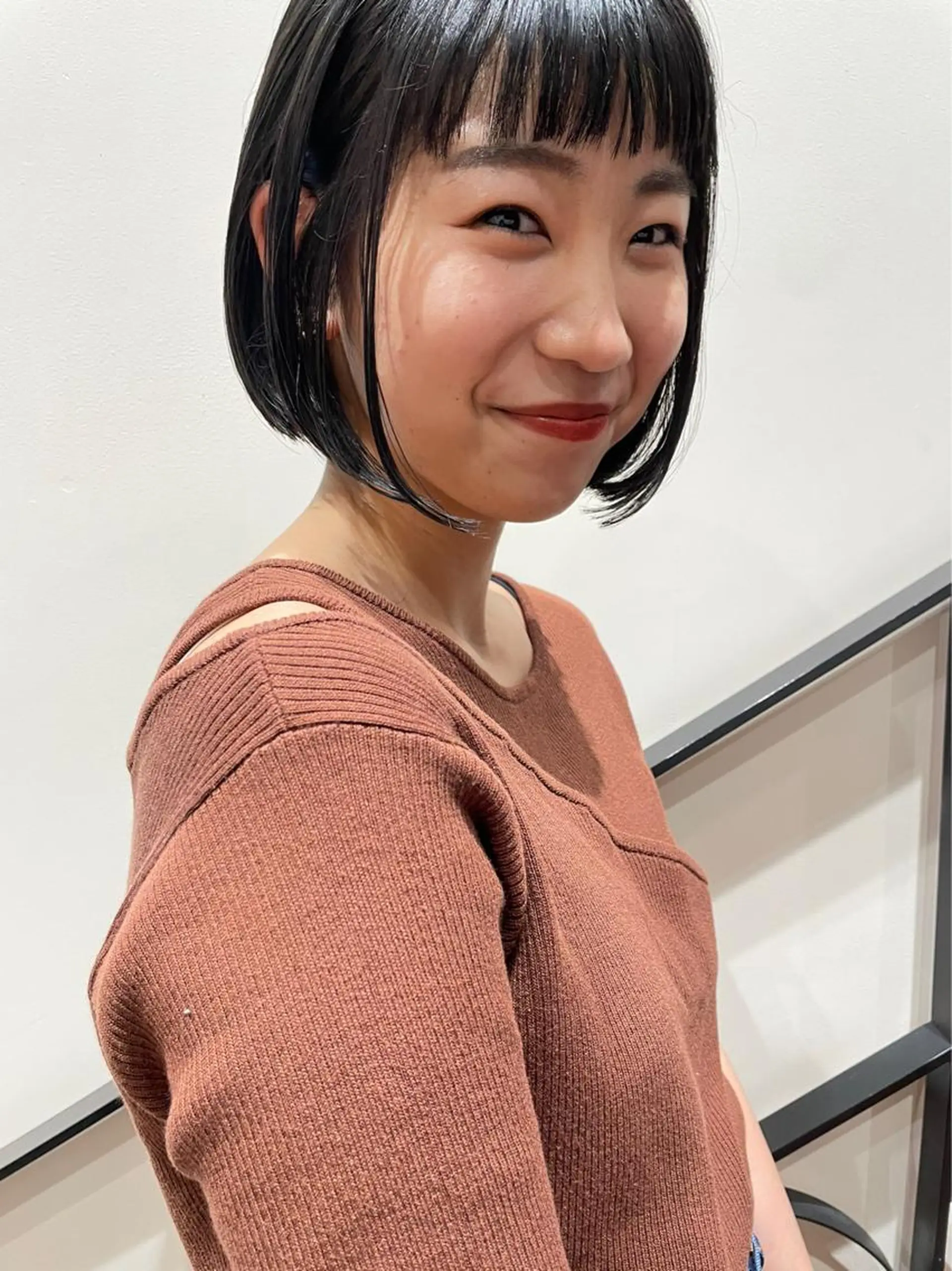 ショート パーマ ボブ tomo🍒パーマ ハイトーン似合わせのヘアスタイル