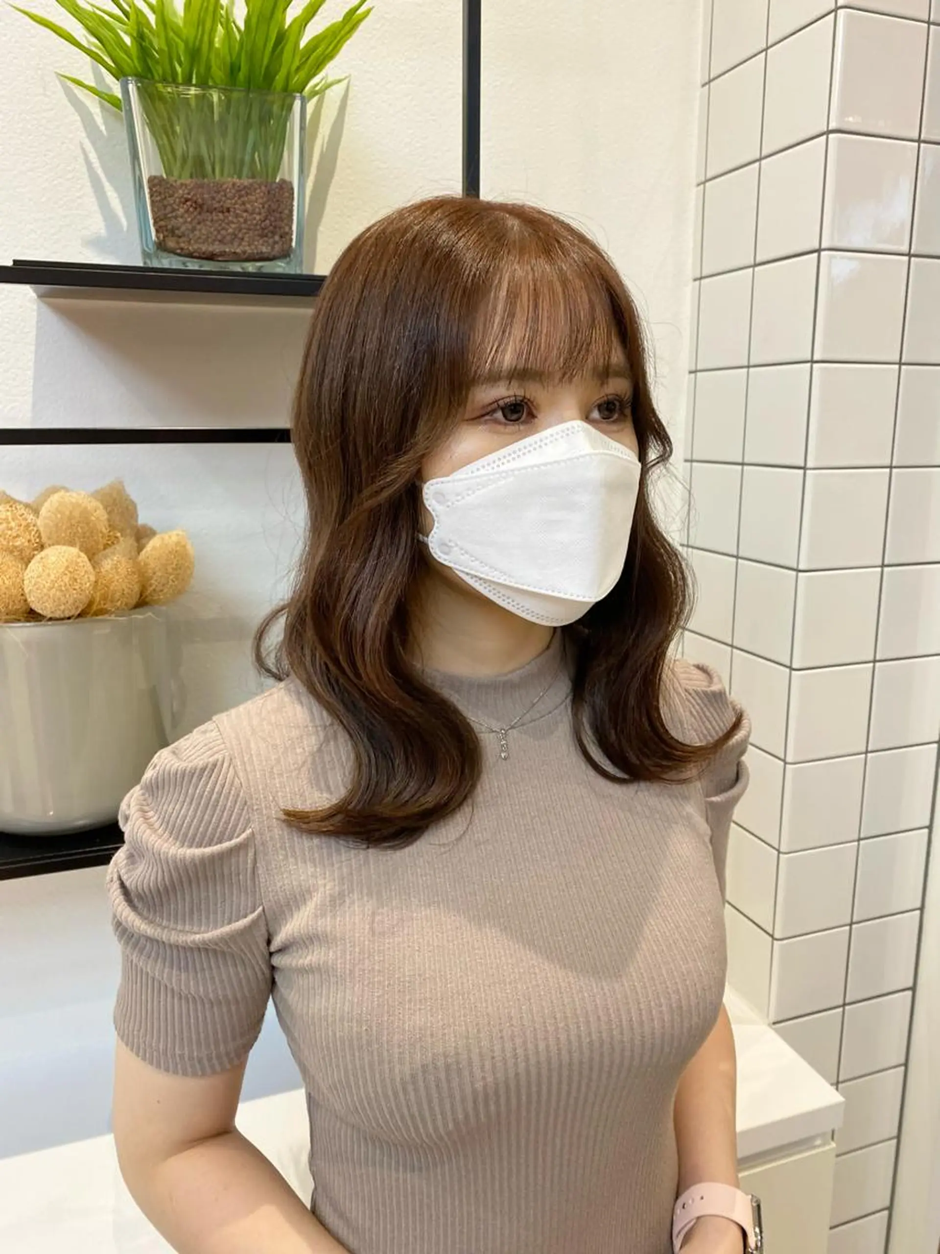 ミディアム カラー ヘアカラー 荒谷 薫のヘアスタイル