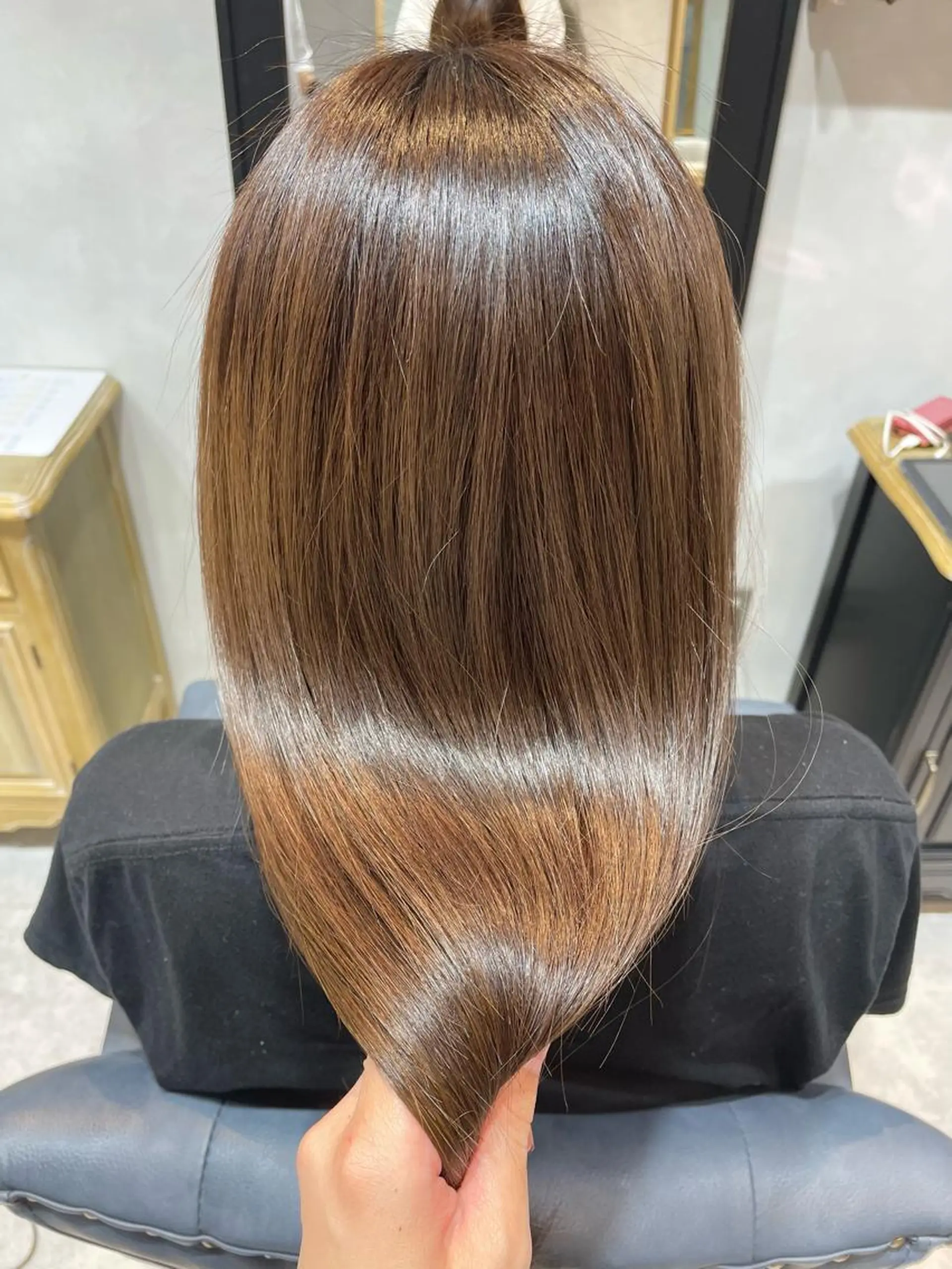 ロング 髪質改善 岡本 葵のヘアスタイル