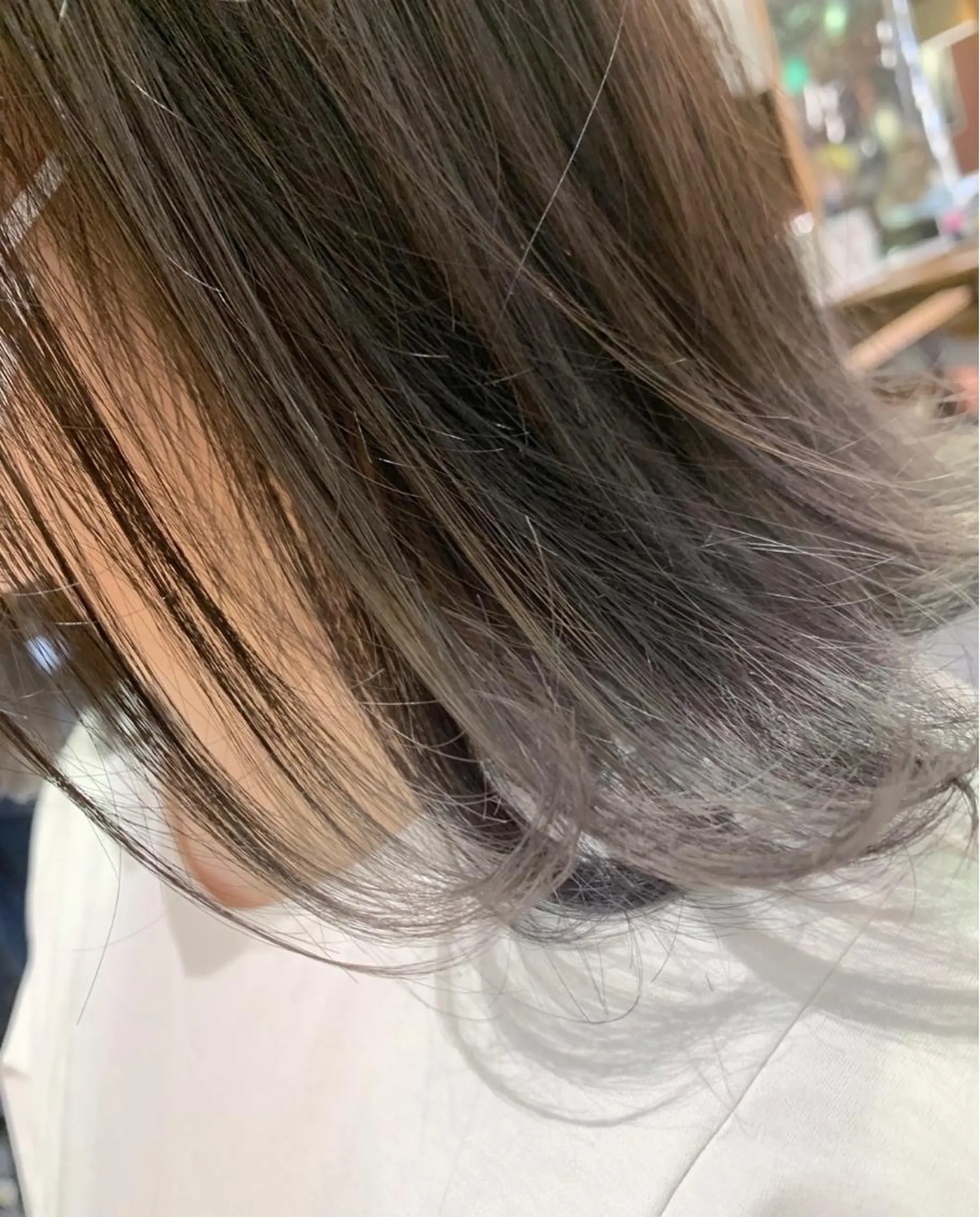 カラー エミュスト心斎橋所属・🎨カラー&髪質改善 職人　松葉優希のヘアスタイル