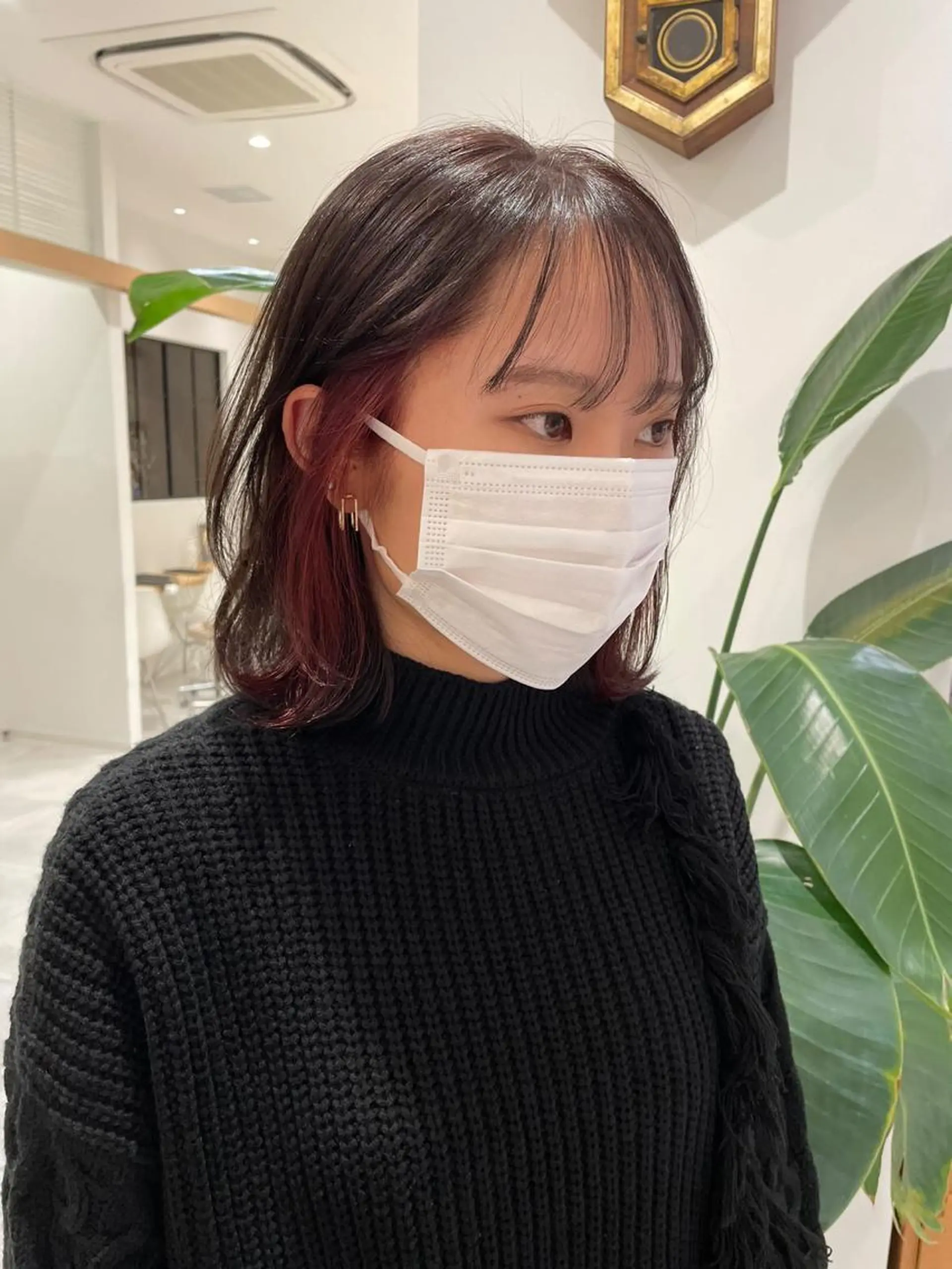 ショート カラー 透明感カラー グレージュ レッドカラー 中島 暢介のヘアスタイル