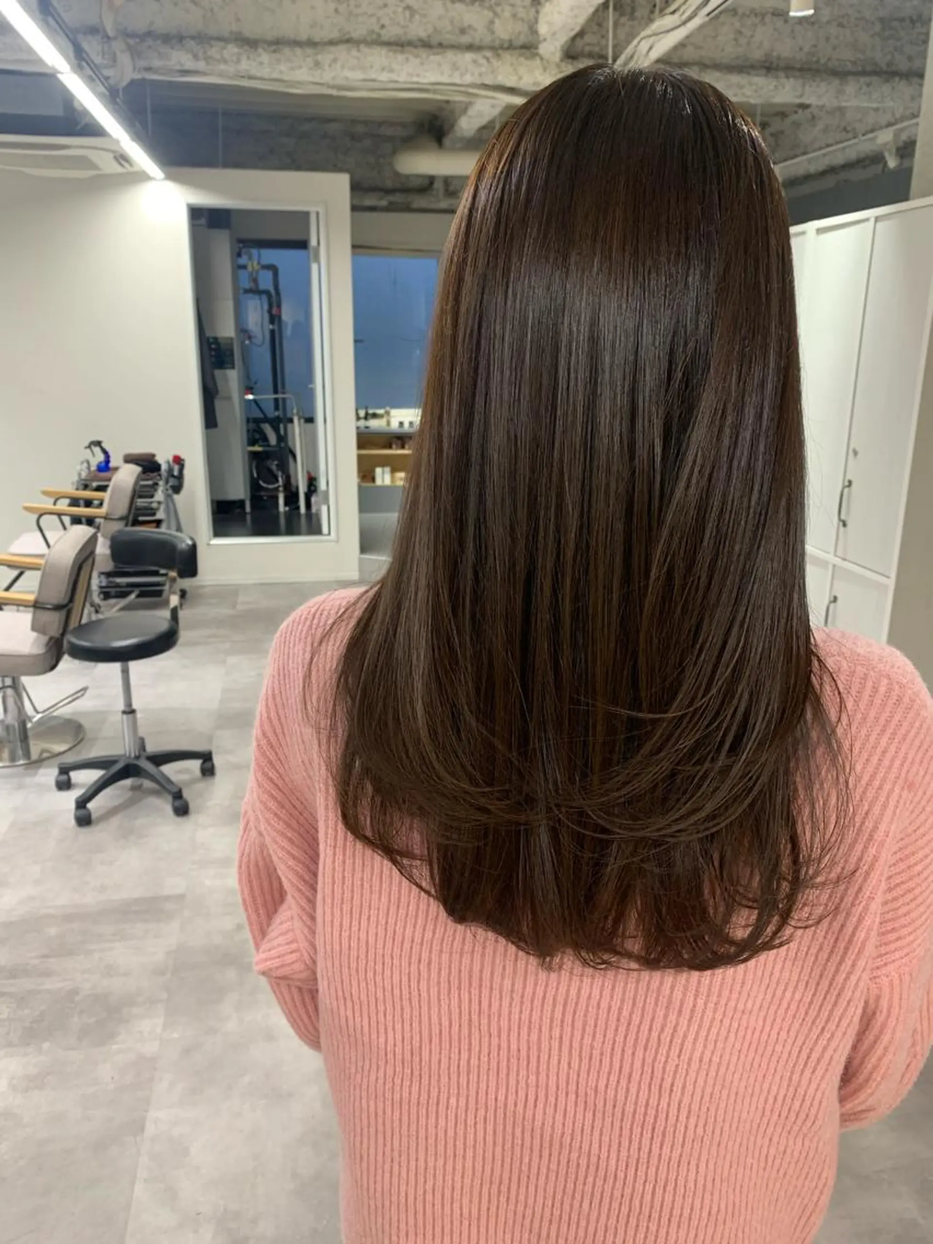 セミロング カット ヘアカラー トリートメント 韓国風ツヤ髪サロン ⭐️髪質改善ルーチェのヘアスタイル