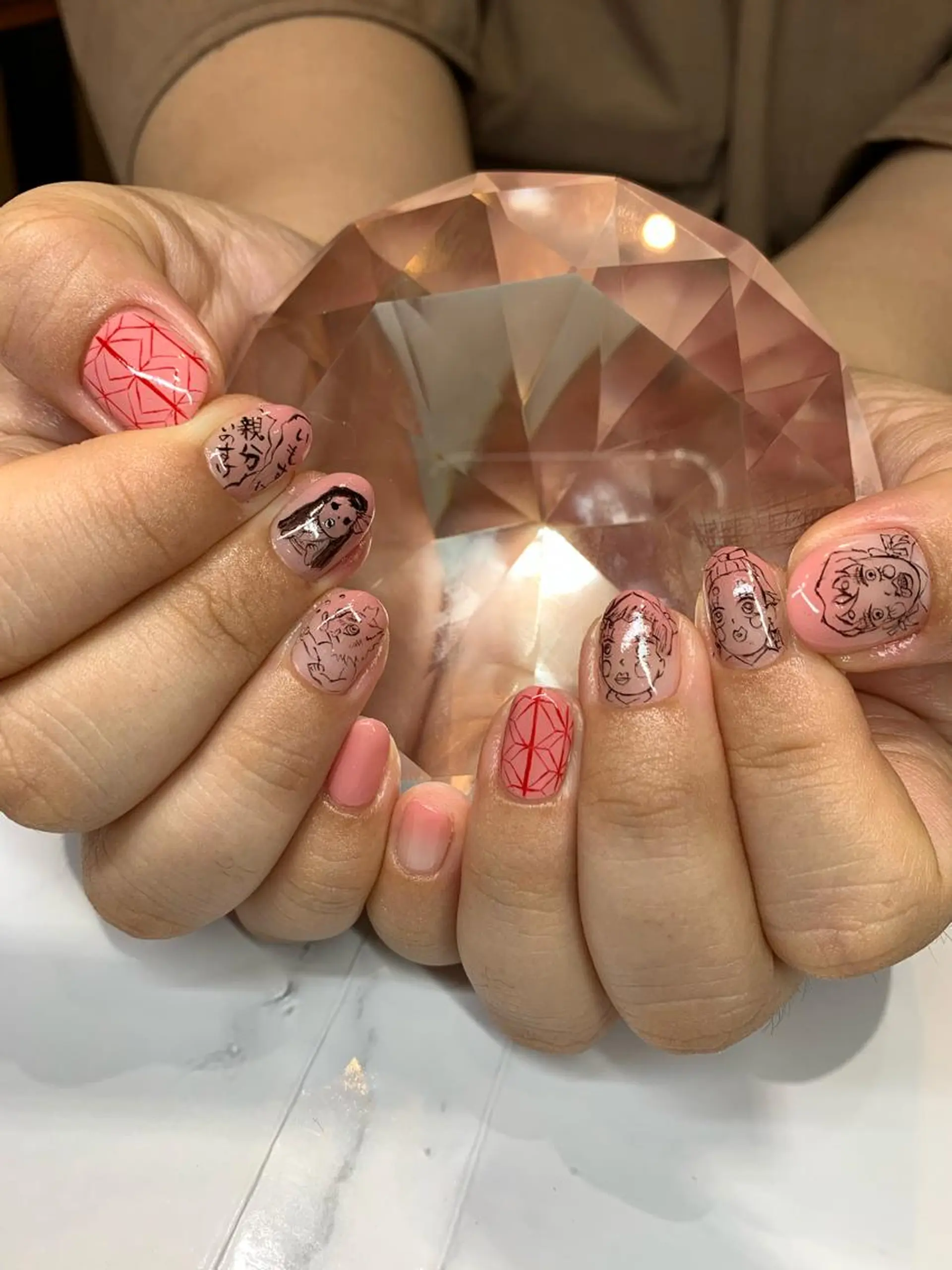 ネイル glow_ nailのネイルデザイン