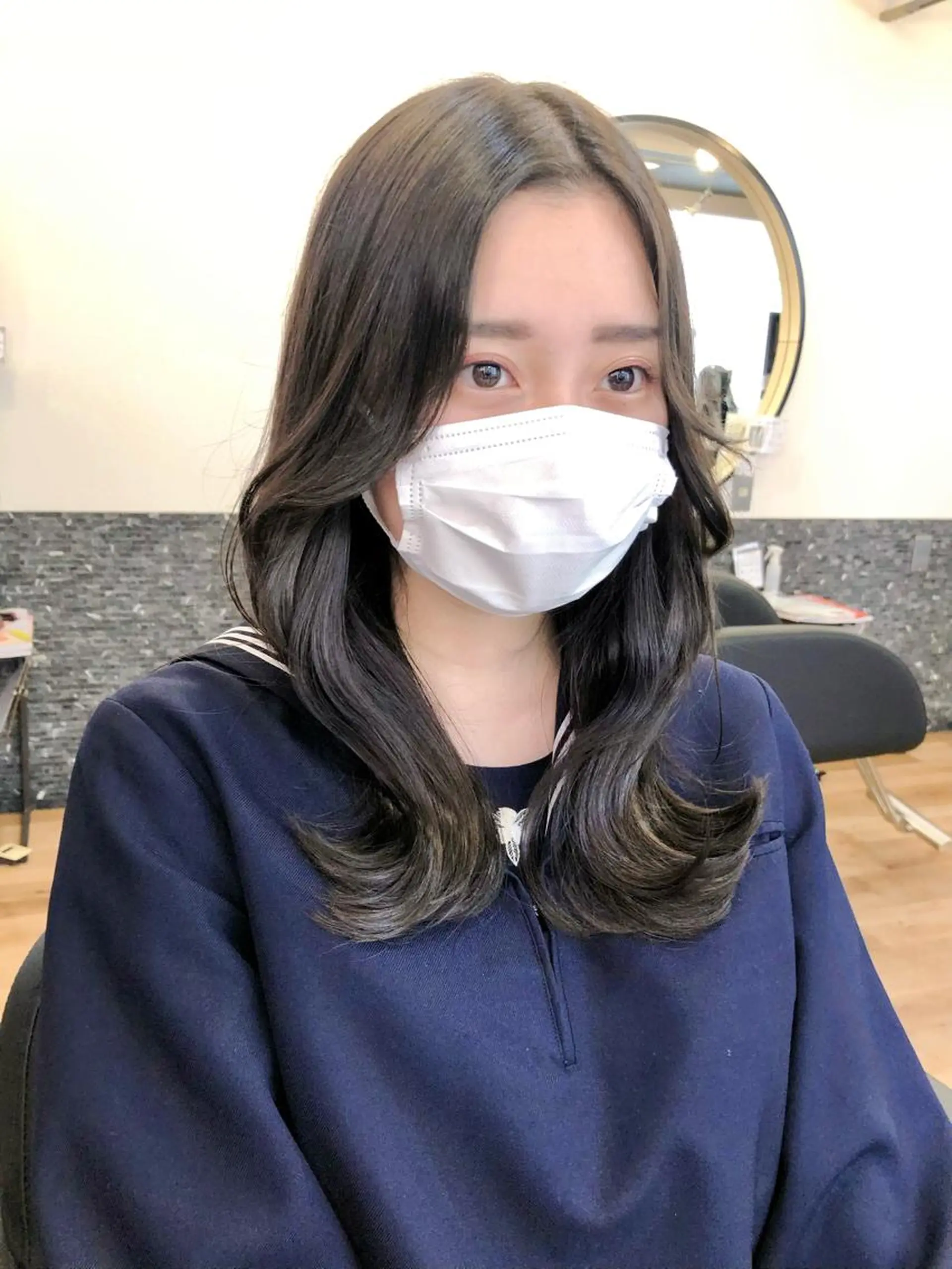 セミロング カラー 透明感カラー 韓国風ヘア カット ヘアカラー トリートメント トレンドヘア🌿 森  一愛のヘアスタイル