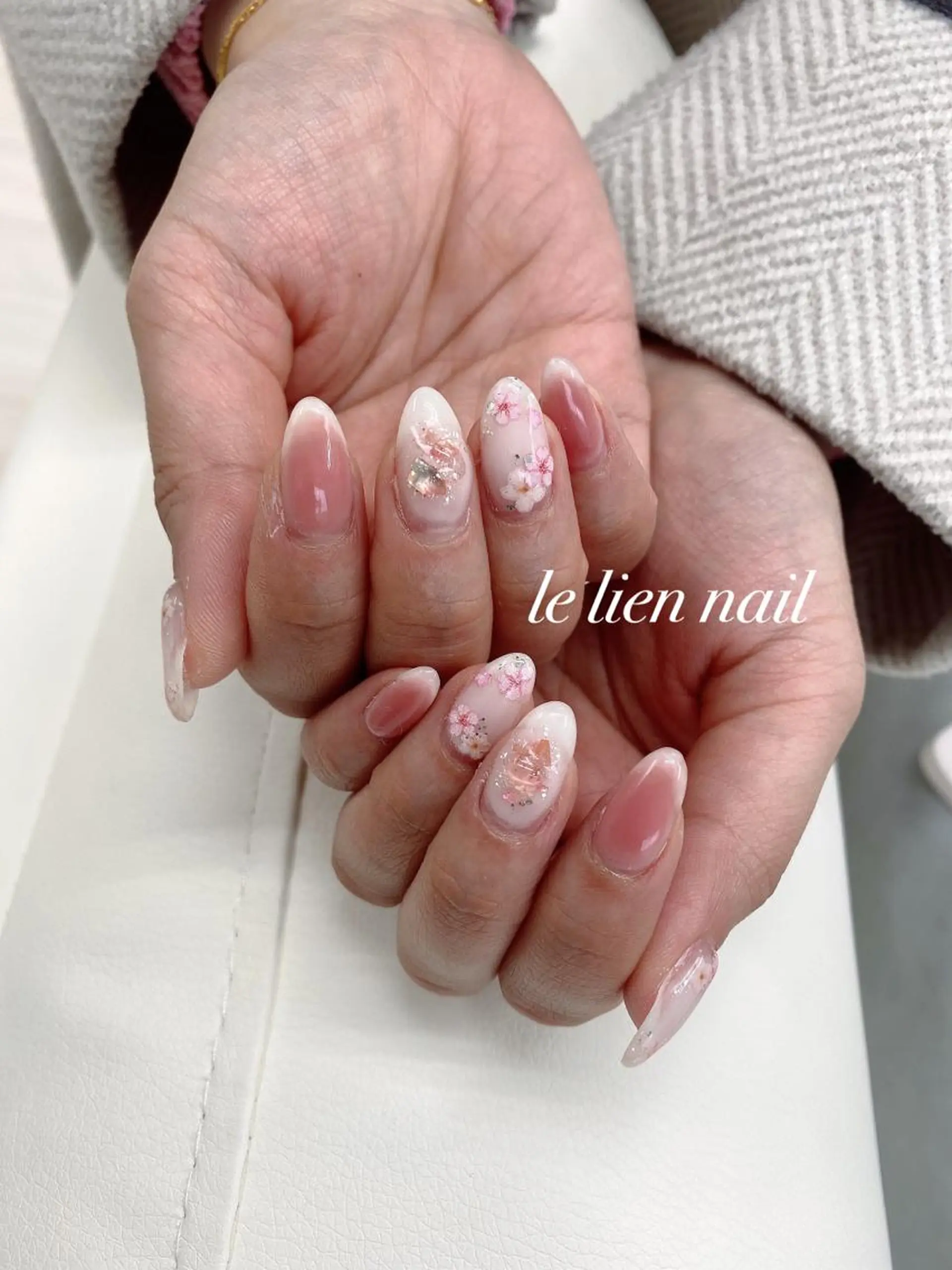ネイル アートネイル チークネイル 桜ネイル 春ネイル ハンドネイル le lien nailのネイルデザイン
