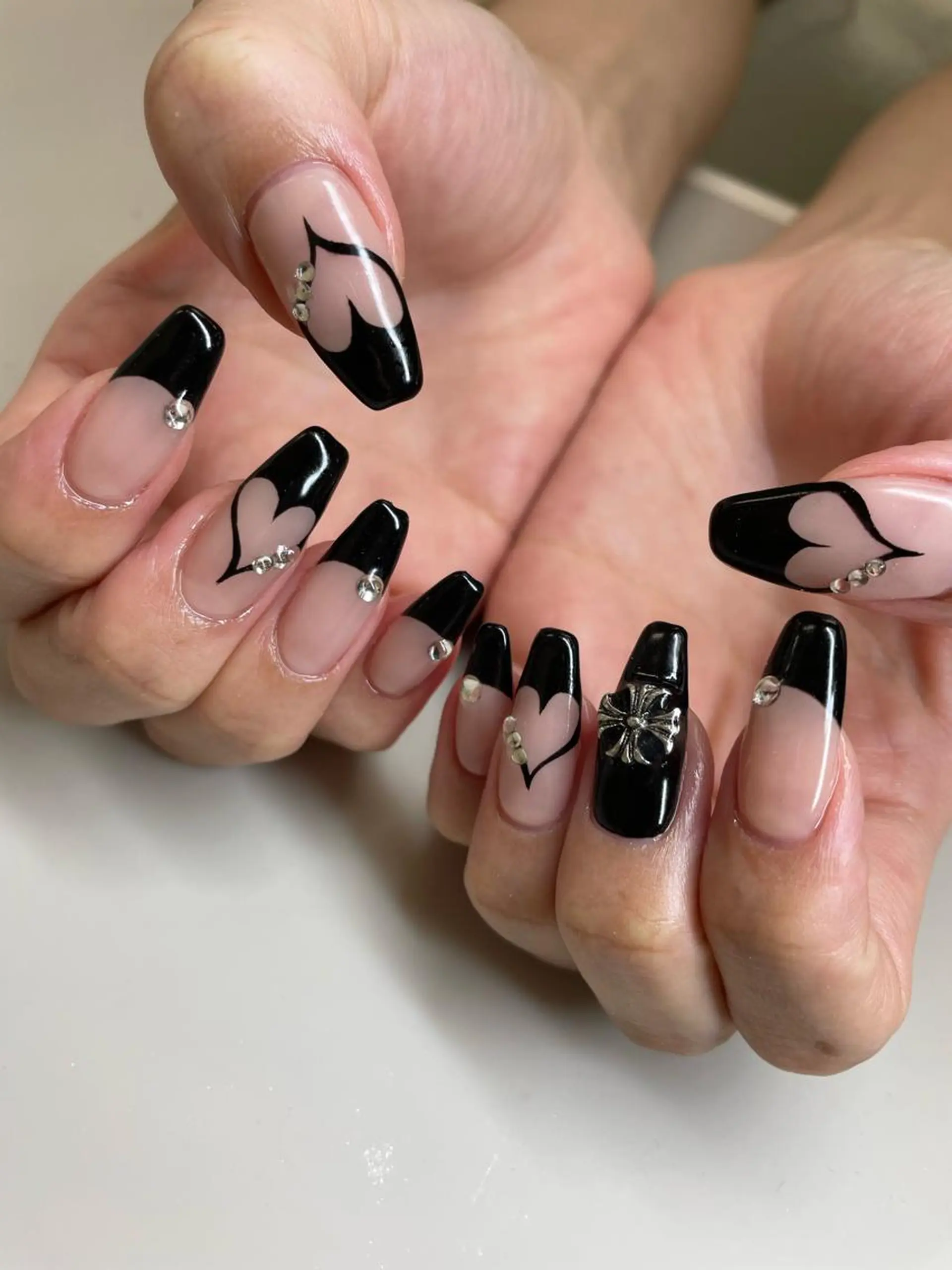 ネイル ハンドネイル MiMi NAIL TOKYO所属・Hisaka Mikiのネイルデザイン