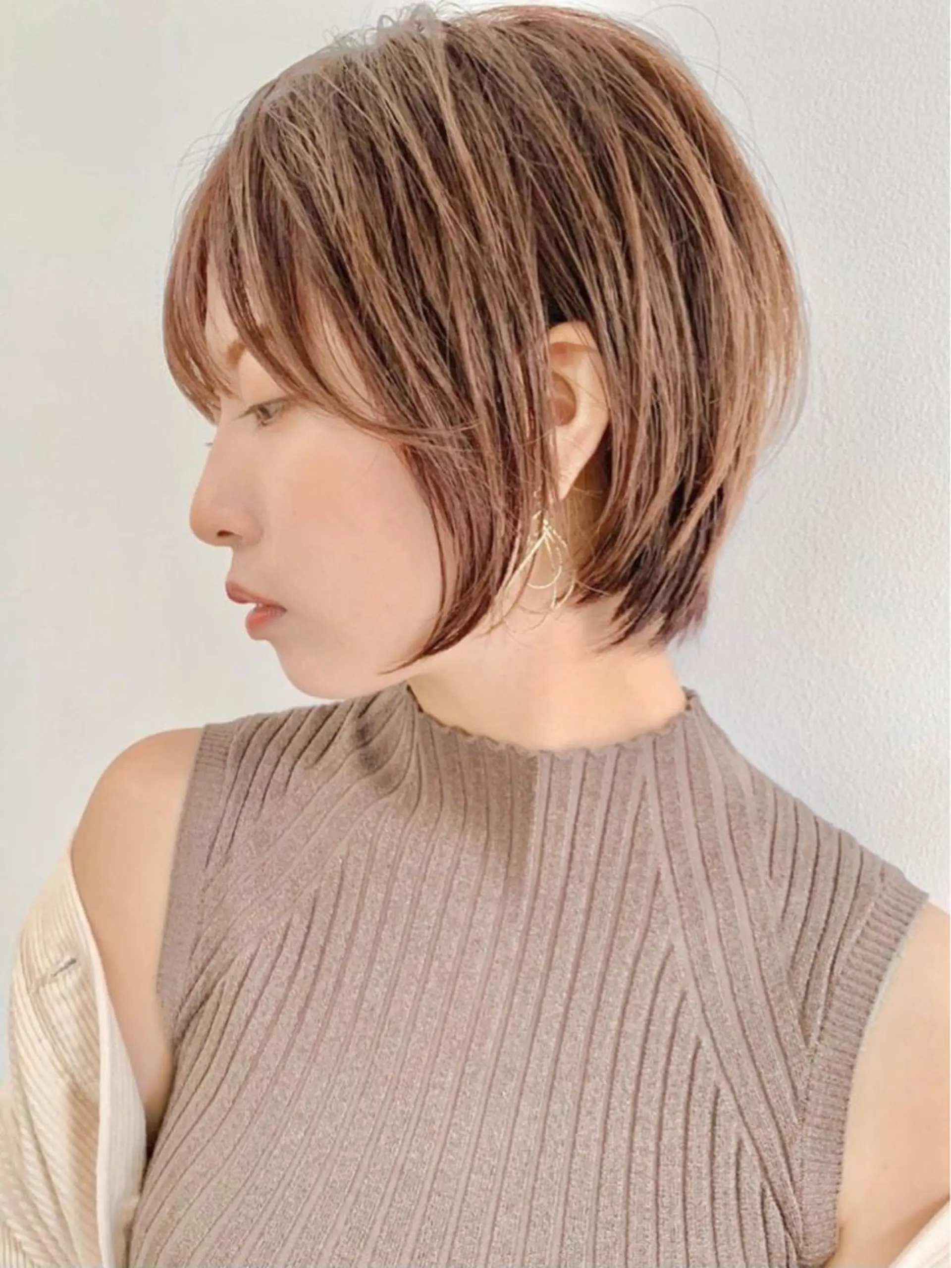 ショート カラー ヘアアレンジ ショートヘア ❣️韓国レイヤー ❣️渡部晃輝のヘアスタイル
