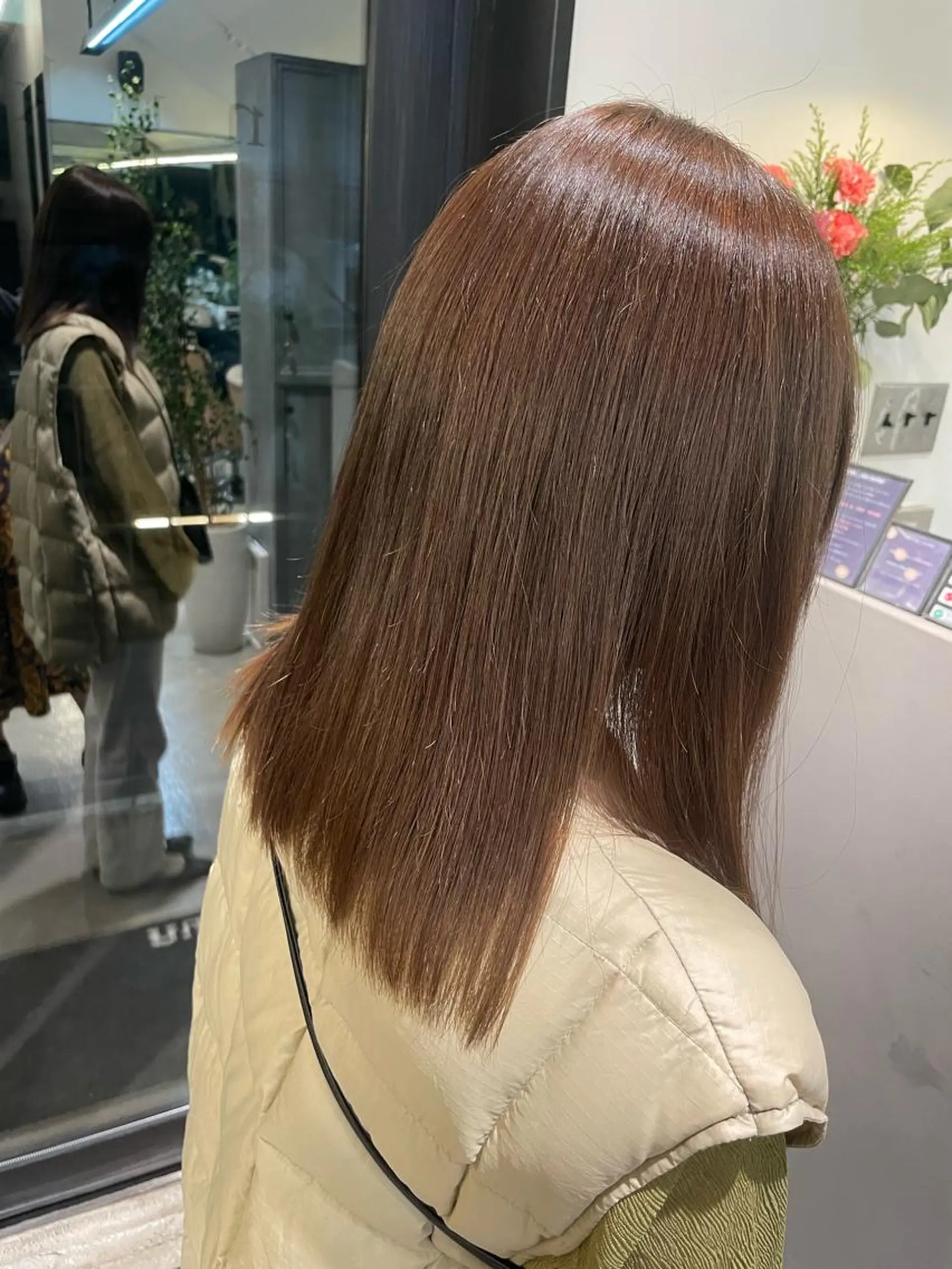 セミロング 縮毛矯正 田中 陽菜乃のヘアスタイル