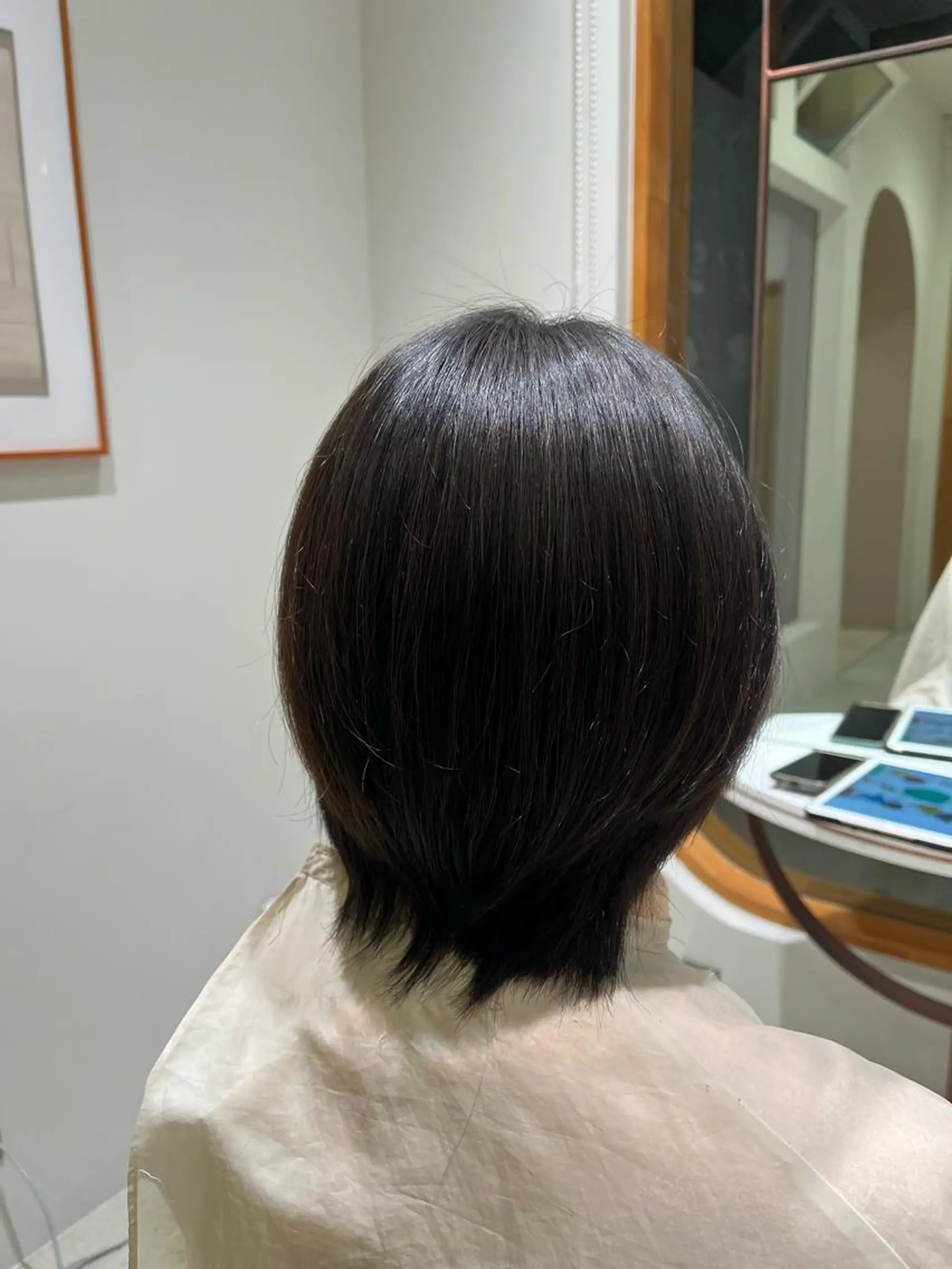 カラー 櫻井 莉子のヘアスタイル