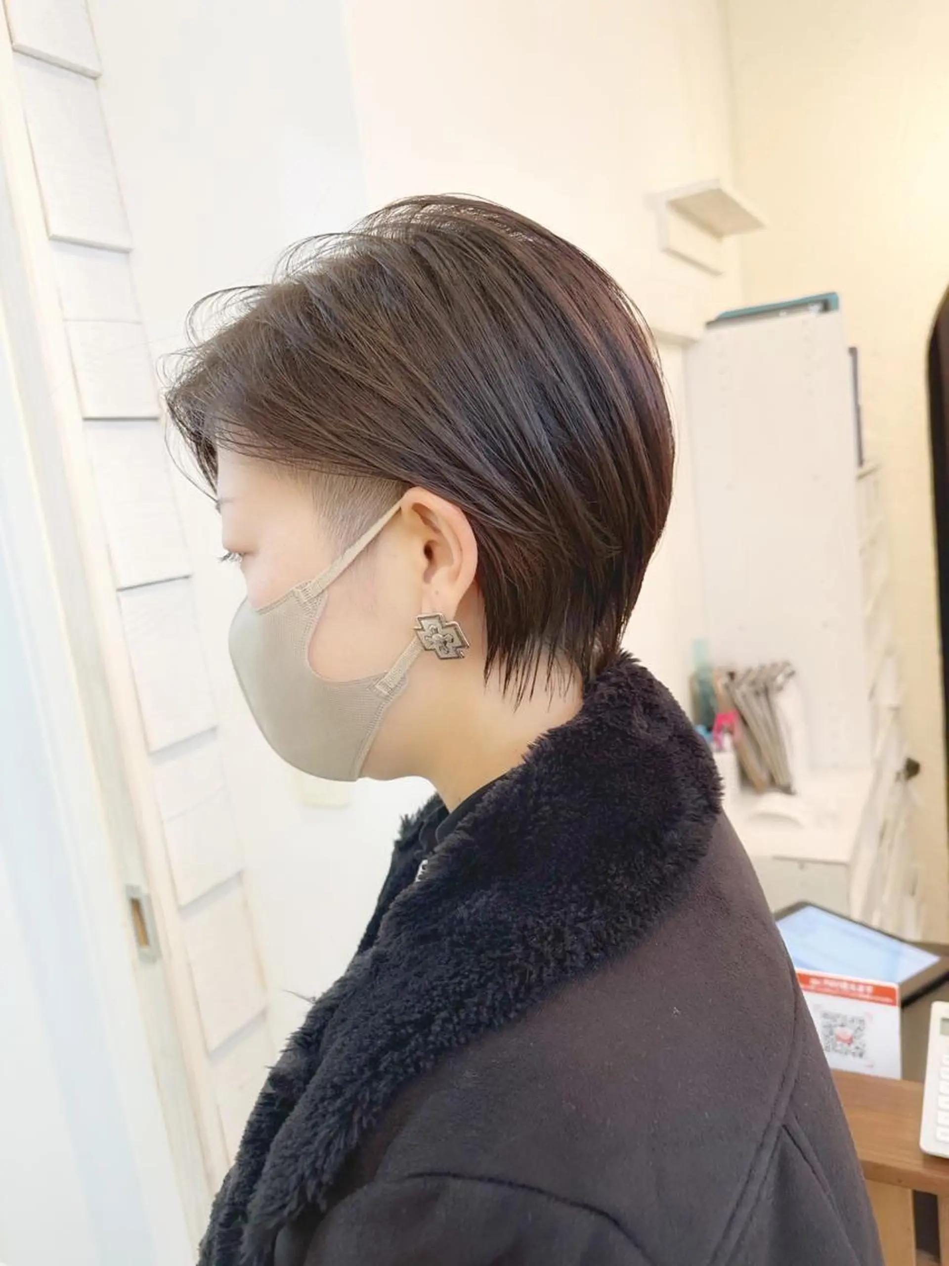 ショート ショートボブ ショートレイヤー ハンサムショート ボブ くせ毛 カット トリートメント newline銀座所属・銀座ショート/ 大人ショート/金子涼のヘアスタイル