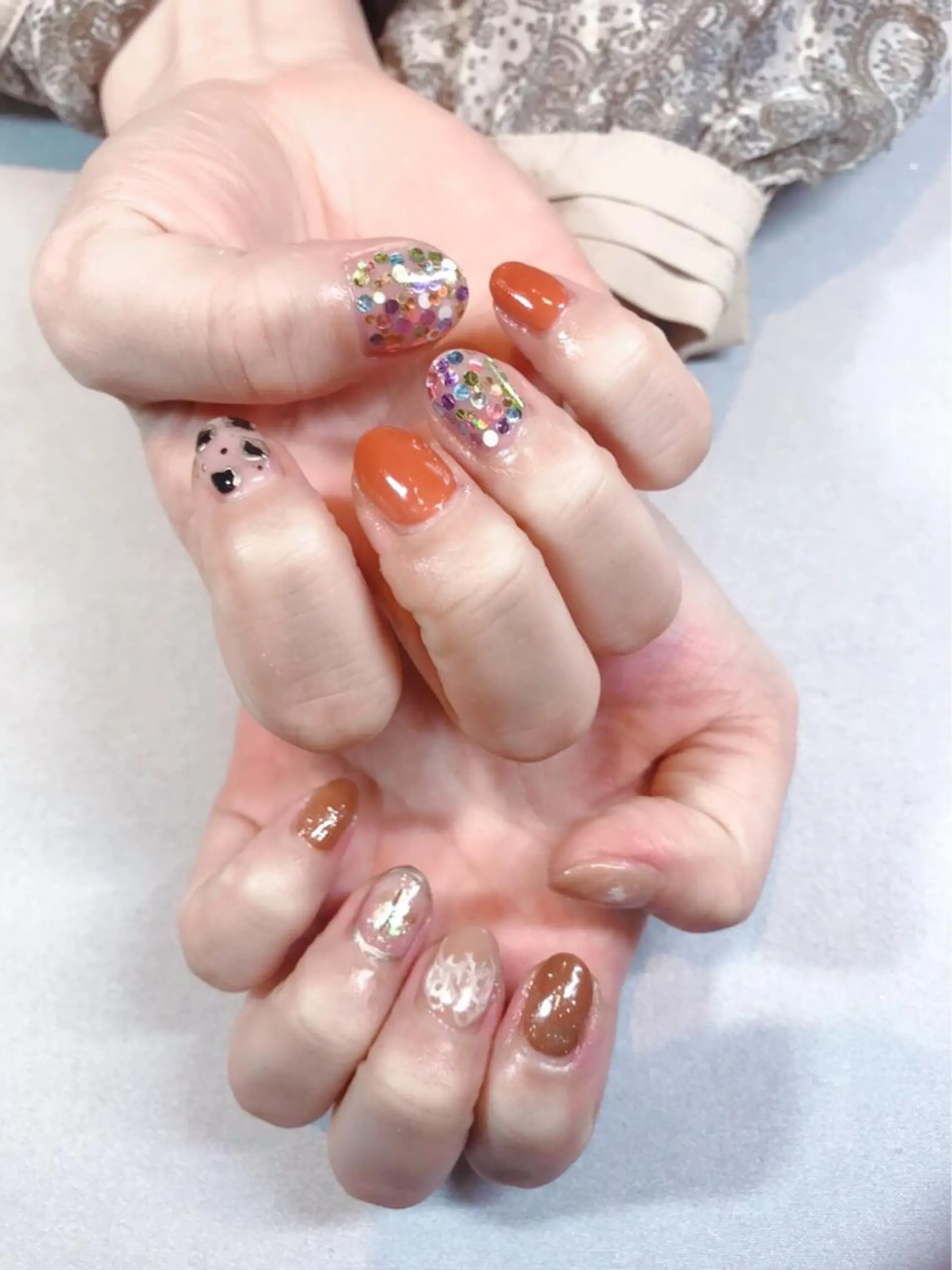 ネイル iiloo aromaworksのネイルデザイン