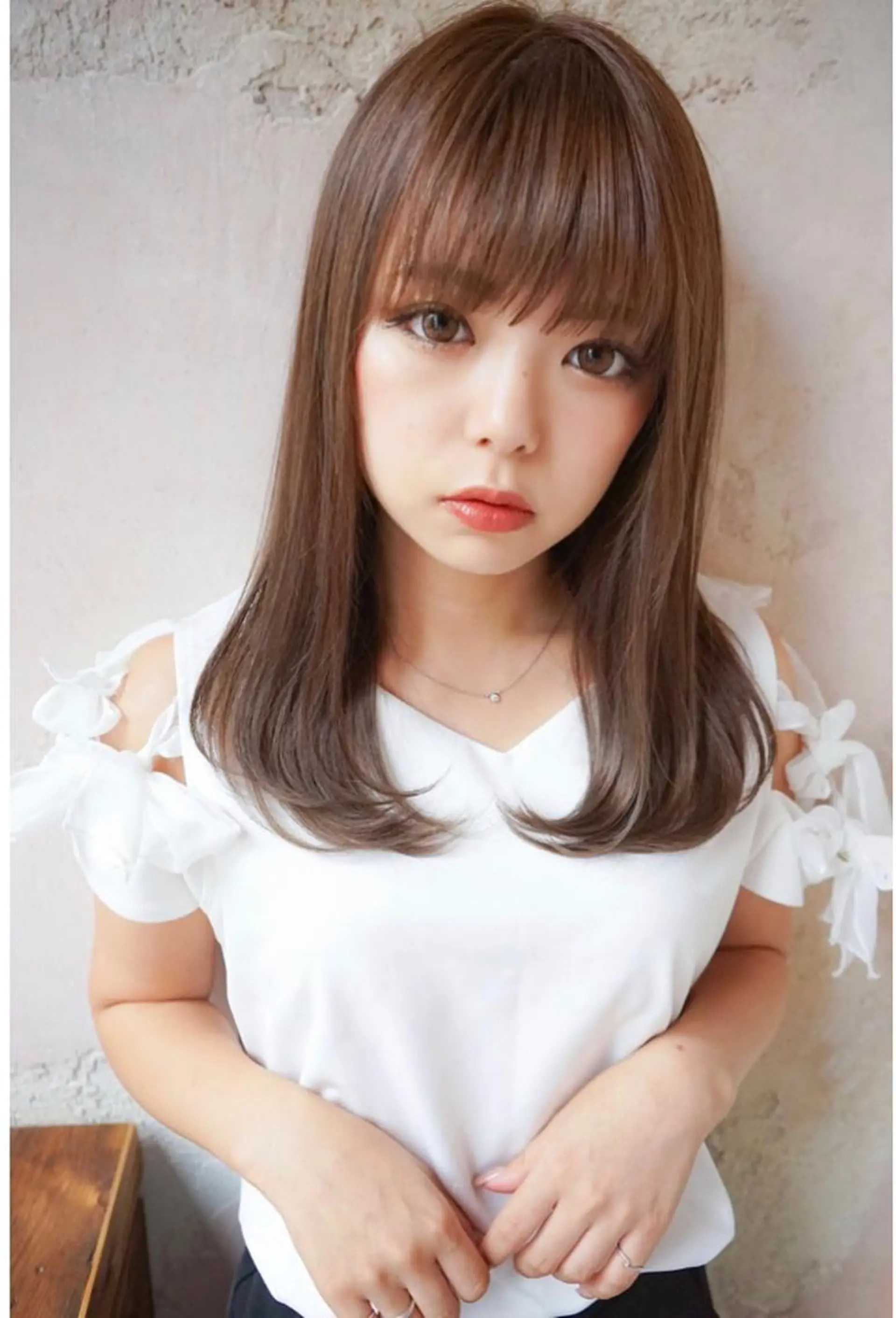 ミディアム アッシュ カット ヘアカラー トリートメント 代表山口ひな 髪質改善のプロのヘアスタイル