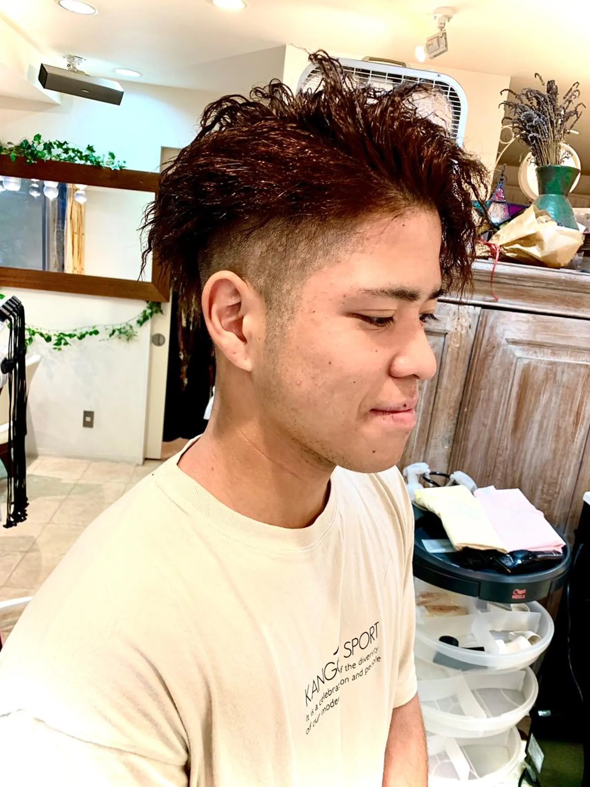 ショート カラー パーマ メンズ メンズパーマ カット ヘアカラー パーマ トリートメント ヘッドスパ nishimura makotoのヘアスタイル