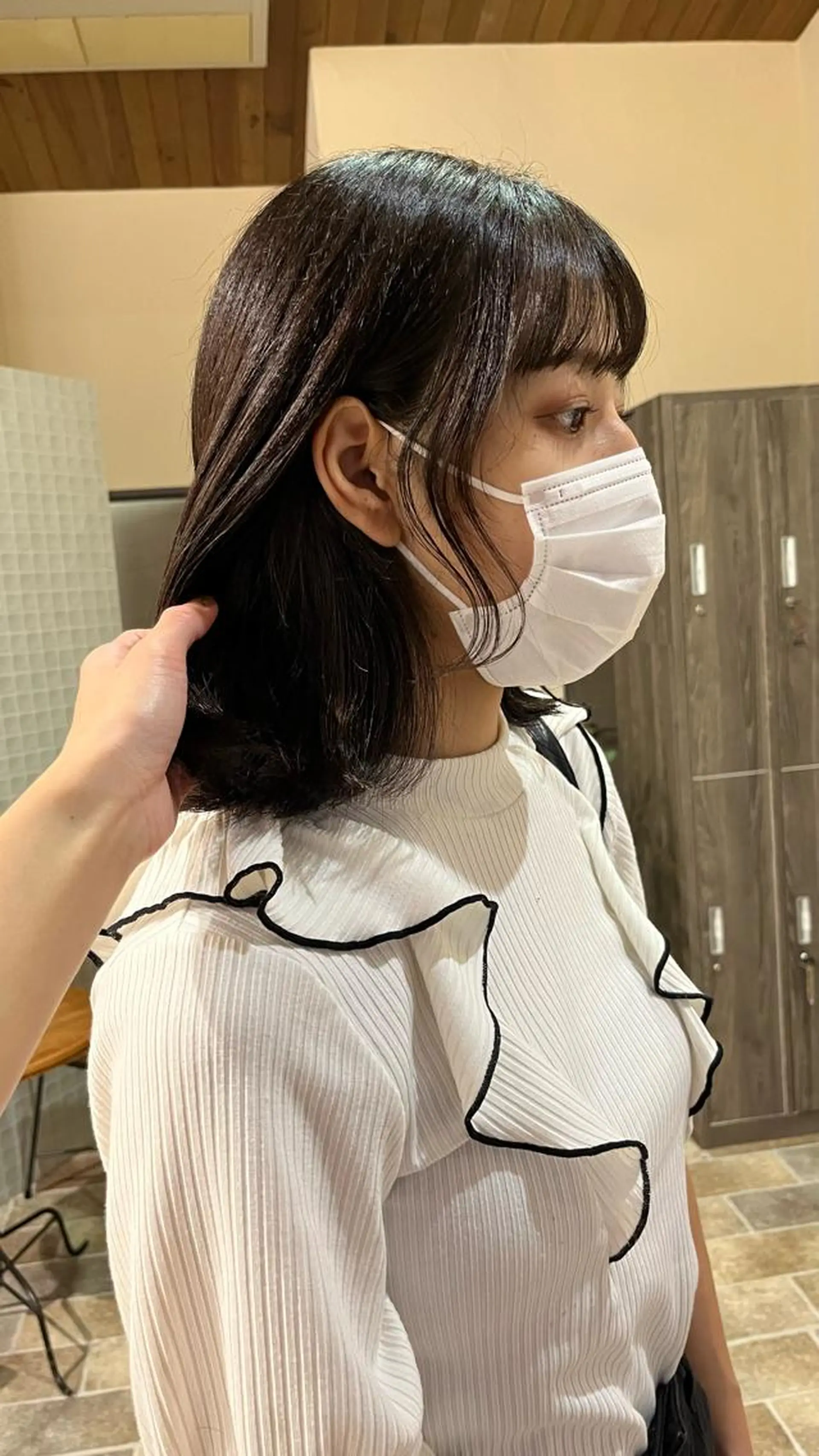 ミディアム 中村 友香のヘアスタイル
