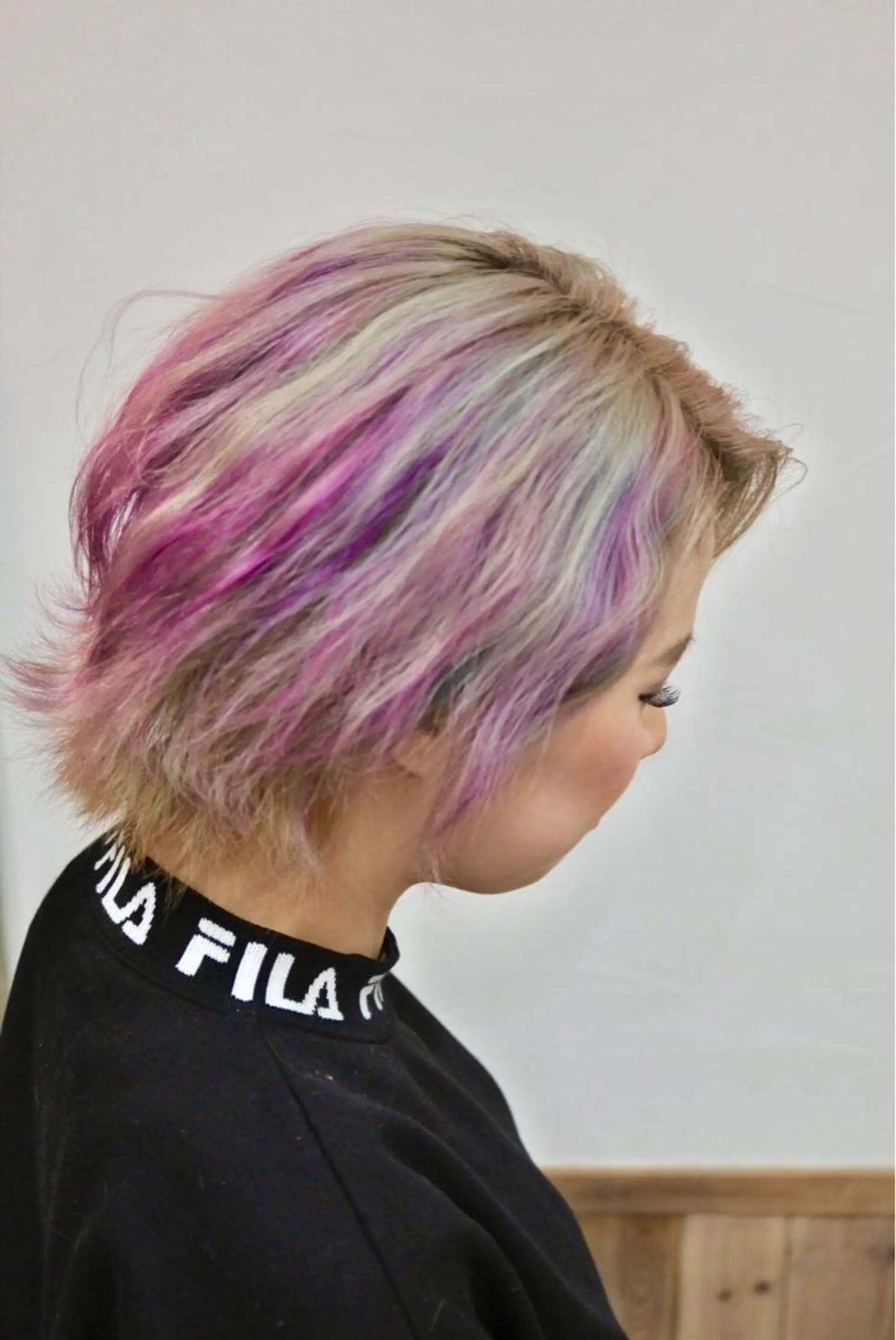 ショート カラー ユニコーンカラー M IIのヘアスタイル