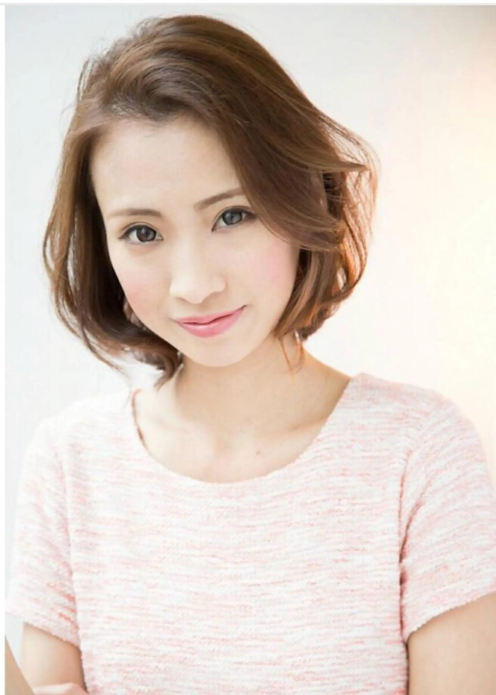 ショート カラー ブラウンカラー モカブラウン ボブ 奈良崎 和弘のヘアスタイル